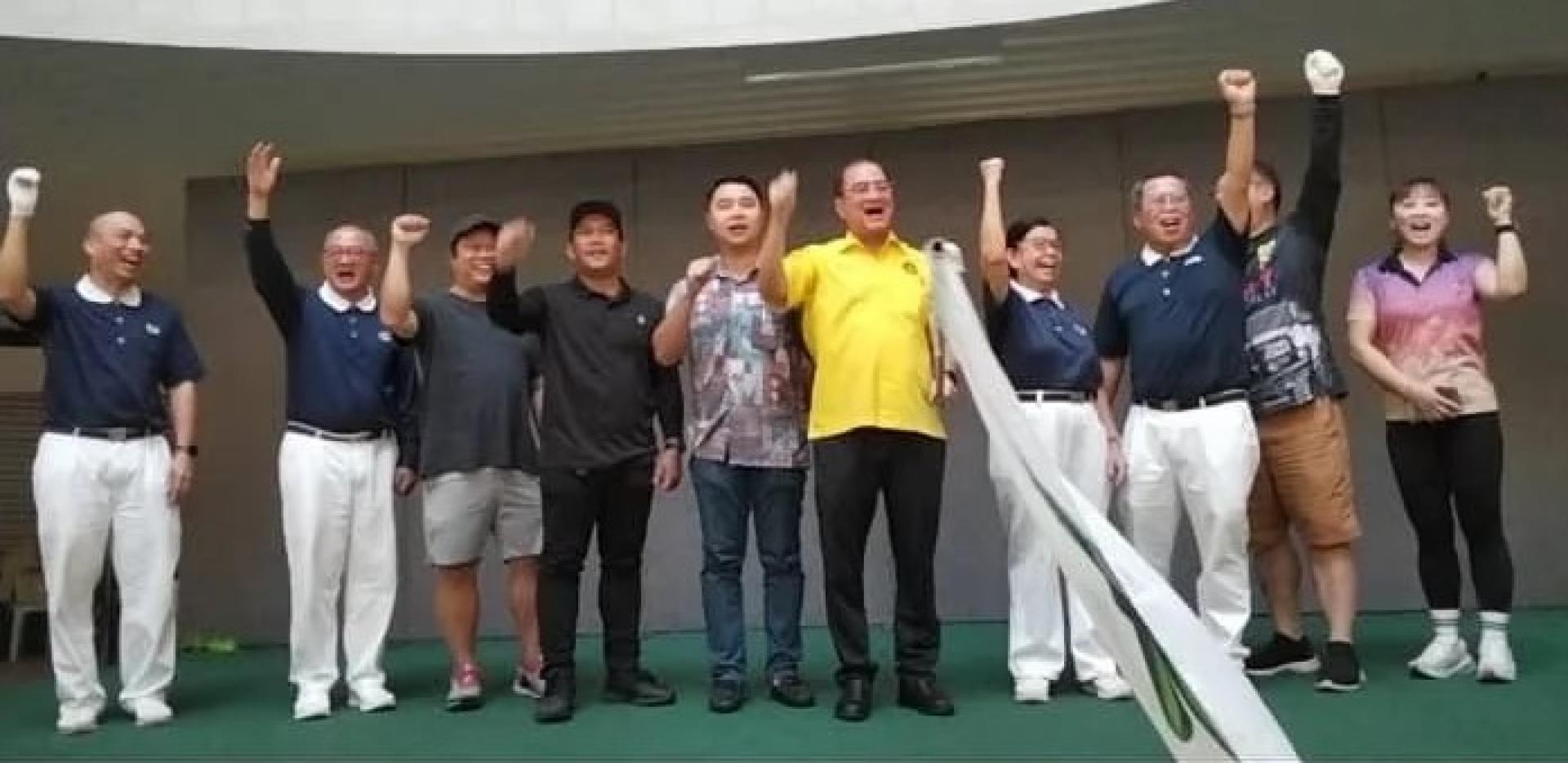 潘隆铭为台湾慈济基金会马来西亚分会主办的净走活动主持开幕。