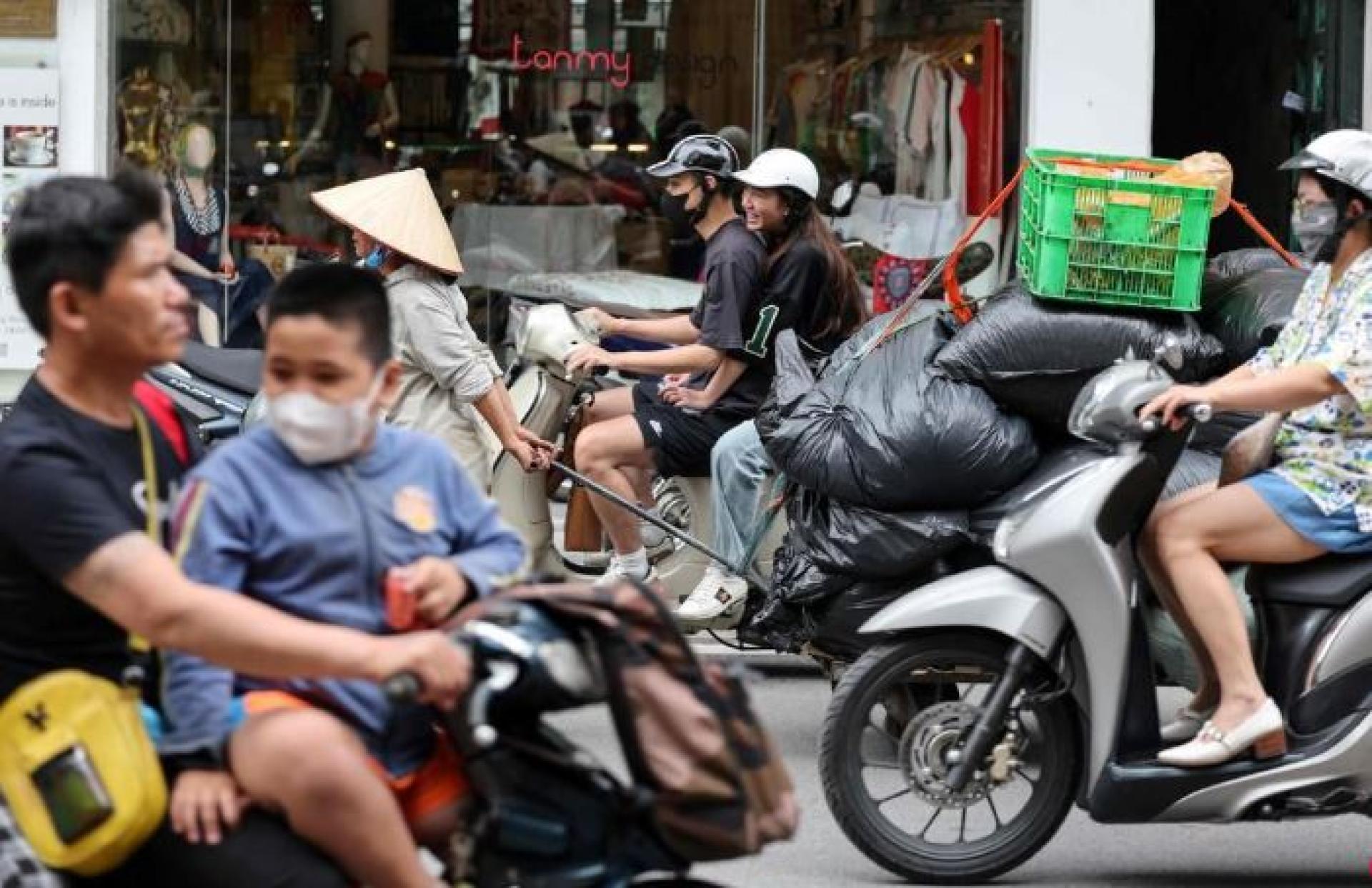 越南将禁止燃油电单车在河内市中心行驶，因为电单车是造成河内空气污染的罪魁祸首之一。