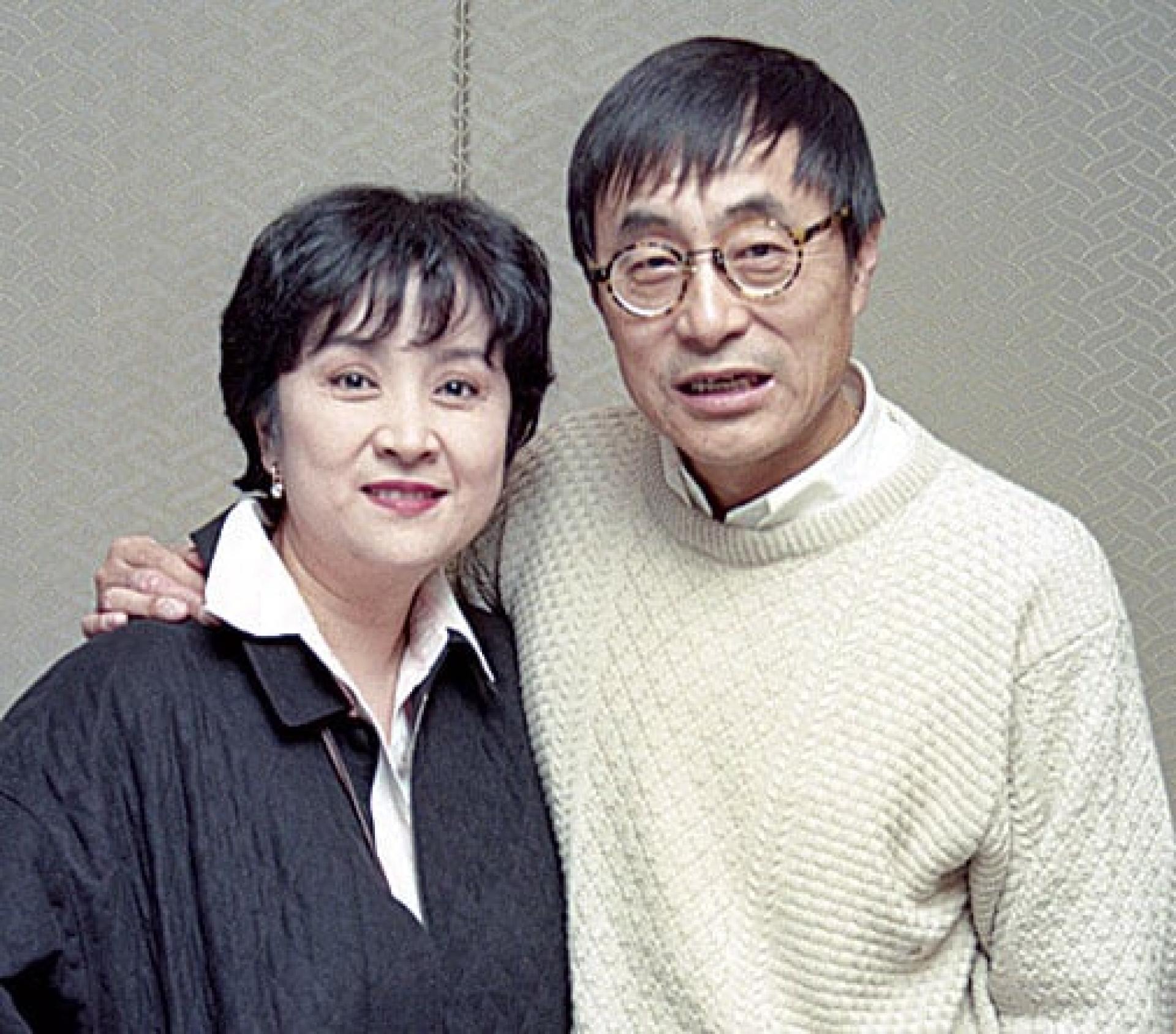 甄珍过去和刘家昌有一段婚姻，男方去年过世。