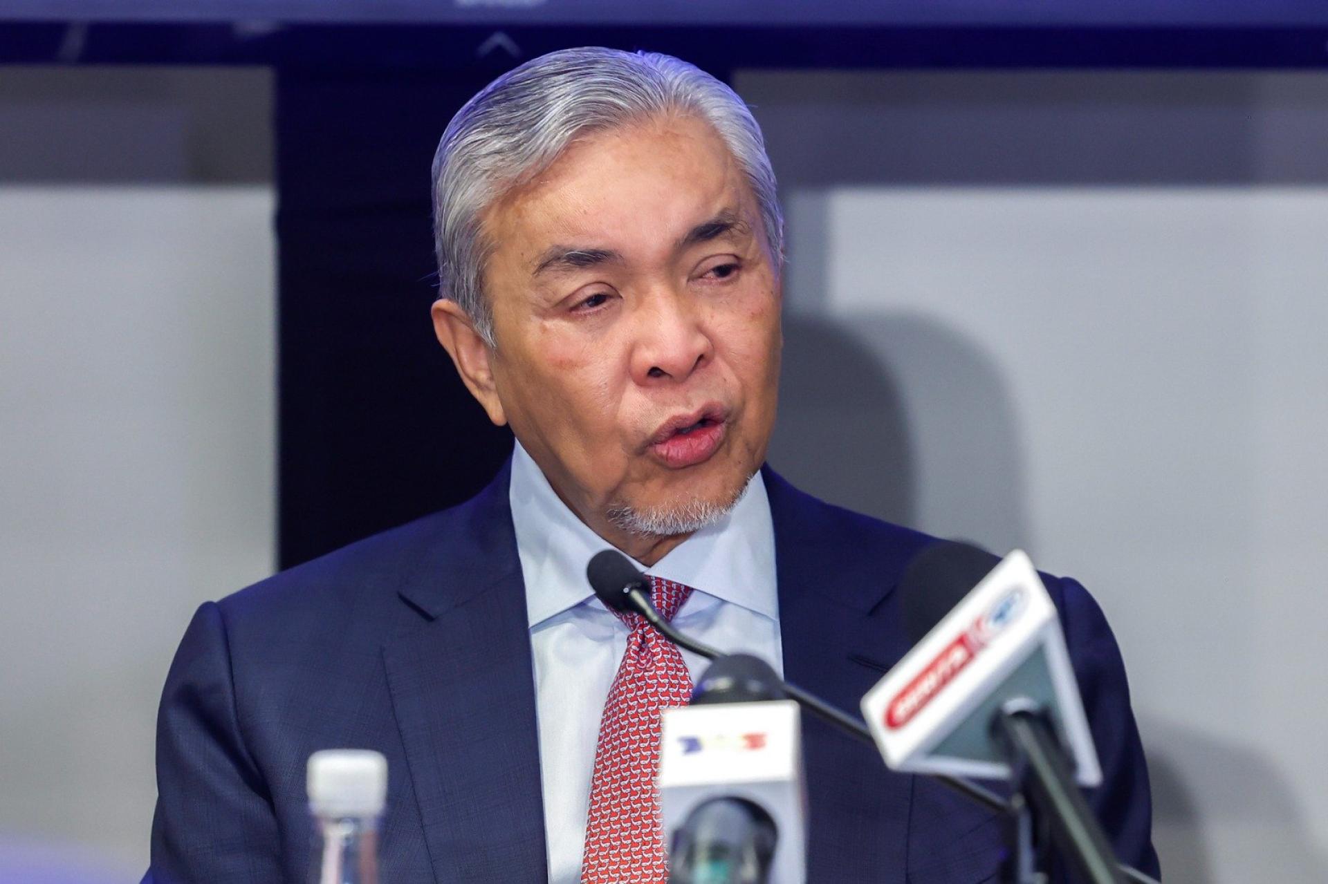 阿末扎希：鉴于纽西兰对黄梨的需求高，该国已要求马来西亚增加黄梨的出口。