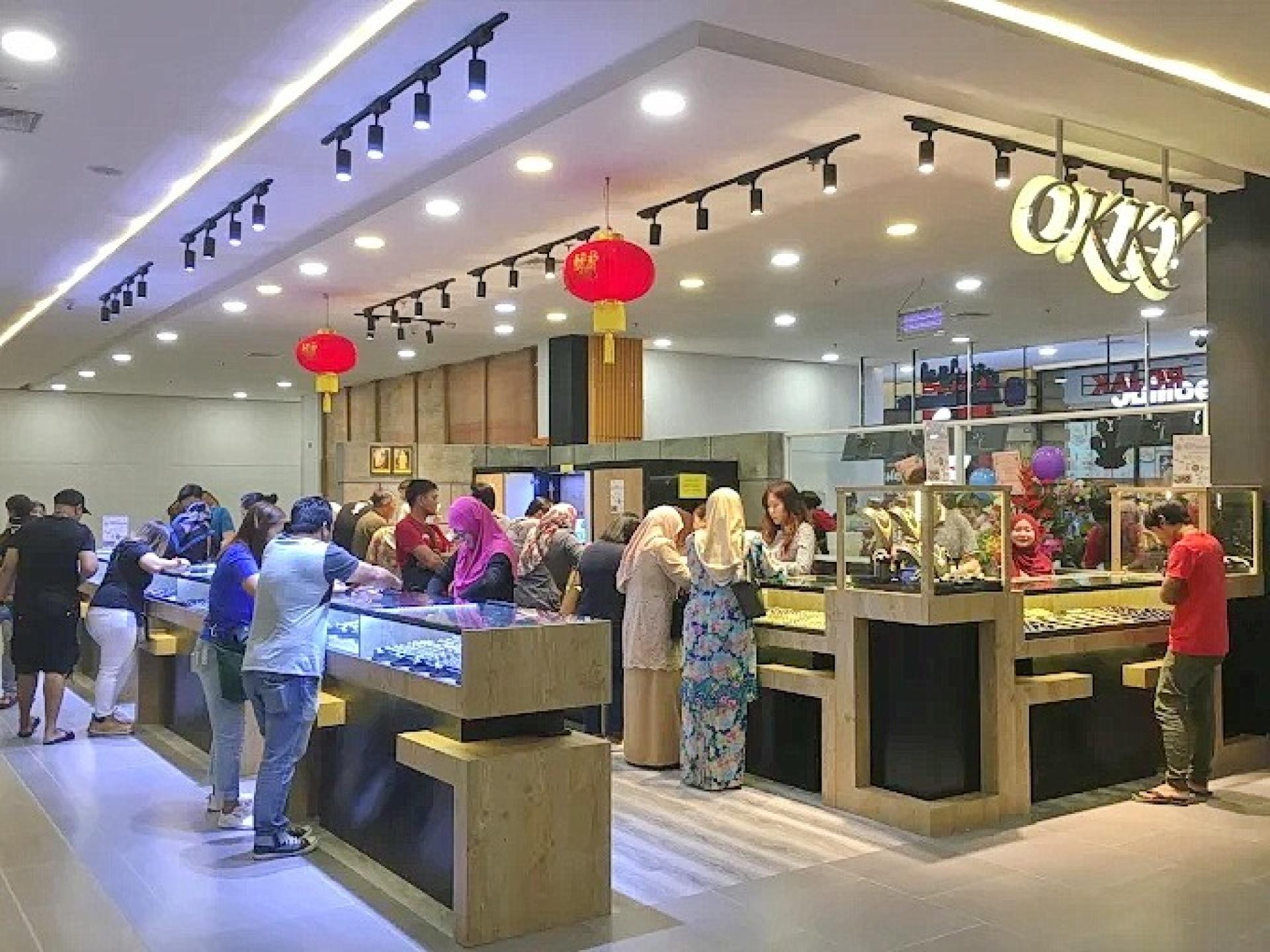 OKKY珠宝行8月8日在Onecity购物广场举行Gold 'N'Drive 3幸运大抽奖活动