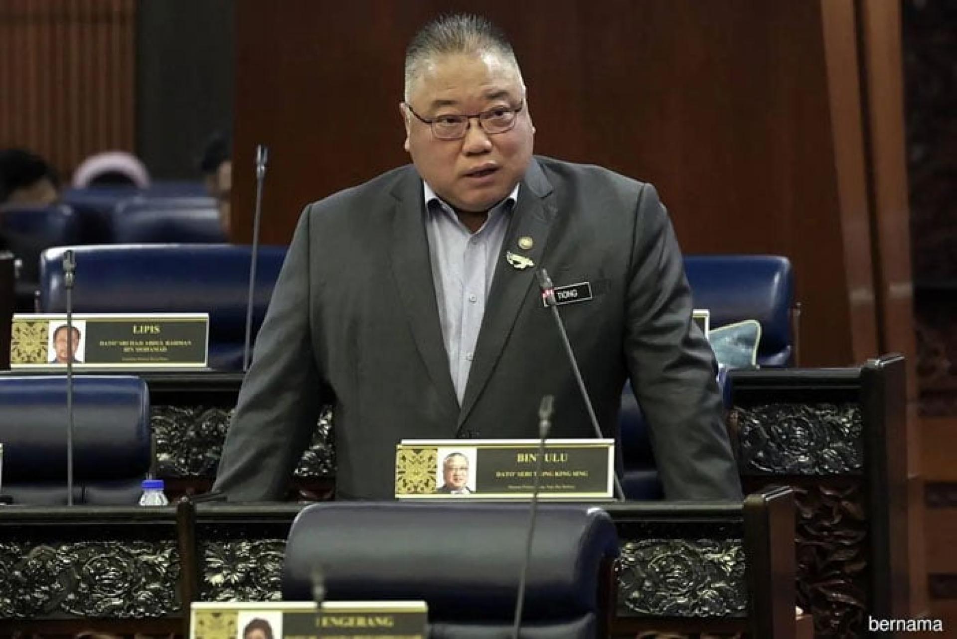 张庆信称，第二家园新政策为教育、医疗和保险带来益处，反映我国作为理想目的地的吸引力及国际社会对我国经济前景的信心。