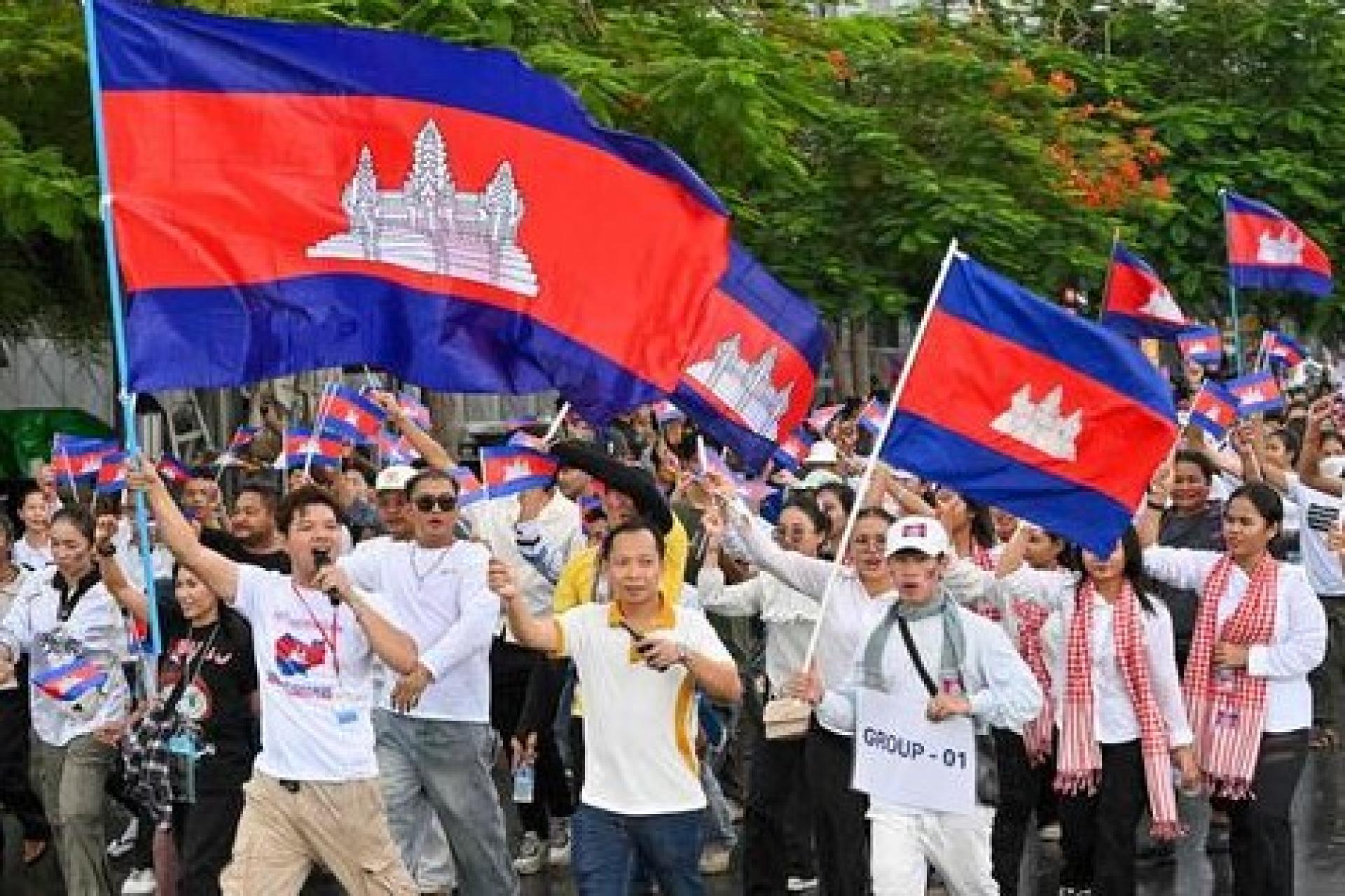 柬埔寨人权委员会已致函联合国人权事务高级专员，严厉谴责泰国非法扣押并虐待柬士兵，并呼吁联合国介入调查。