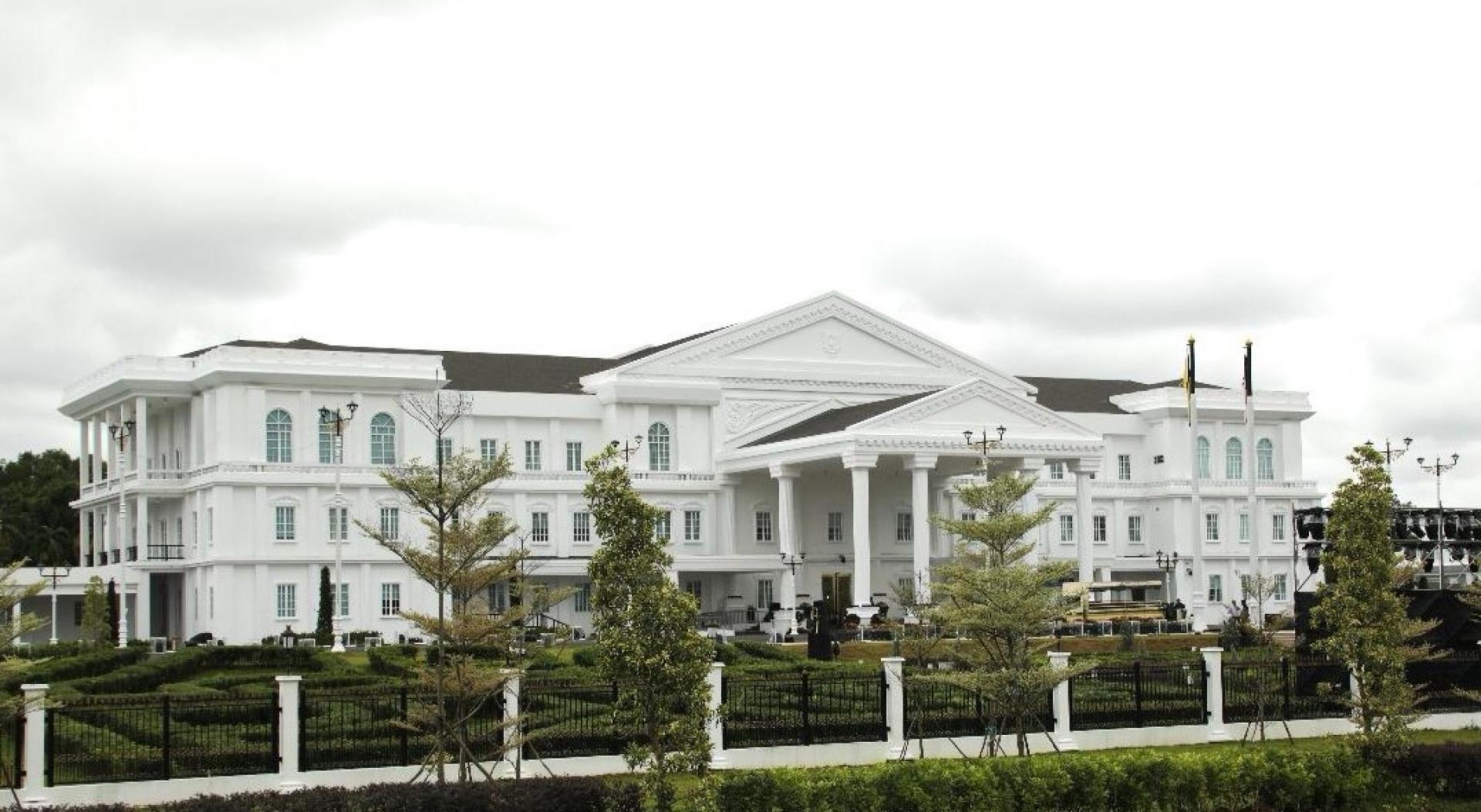 国家勇士大厦（Kompleks Satria Pertiwi）