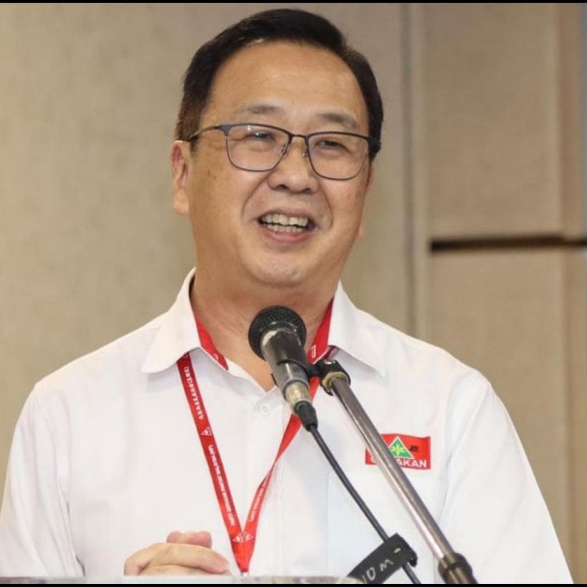 刘华才揶揄“马达尼”政府，在把PADU“冷藏”一段时间后，总算让人民看到当初耗费8000万令吉建立的系统，原来还有用处。