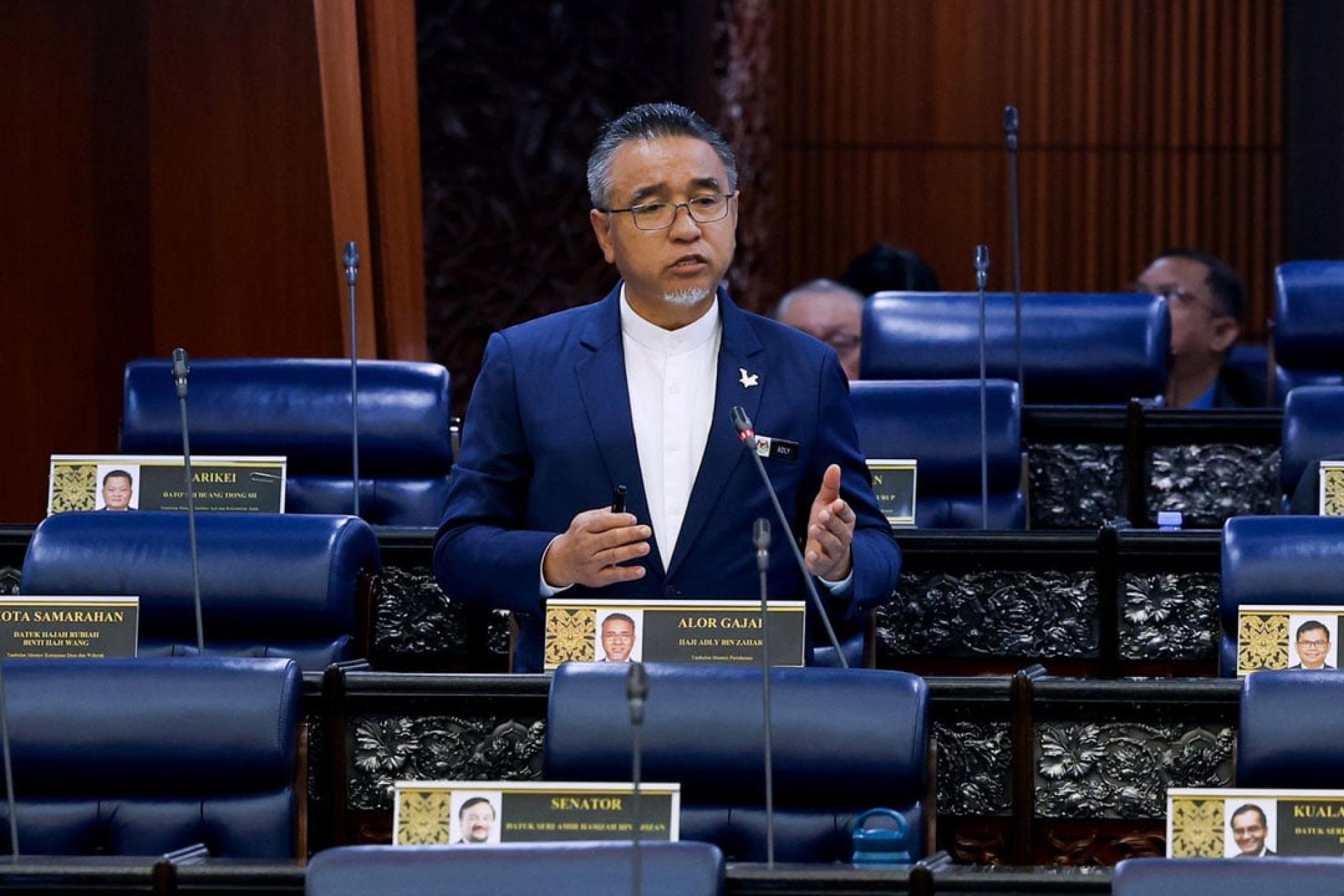 阿德里强调，我国武装部队将持续巡逻领海，确保沙巴海域主权不受外国船只侵犯