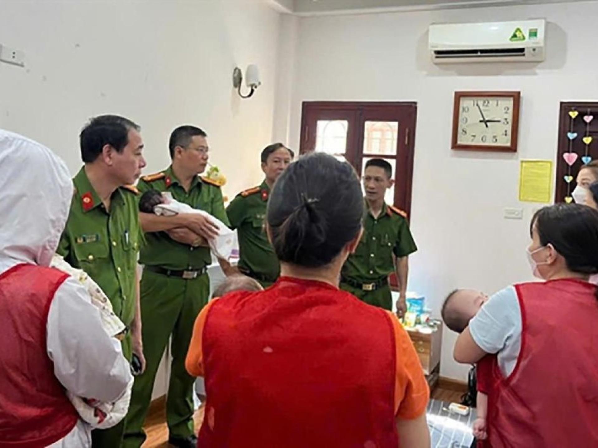 越南警察在7月份的连串突击行动中捣毁一个涉及中国人的跨境非法代孕团伙，解救了11名婴儿，当中最小的仅出生九天。