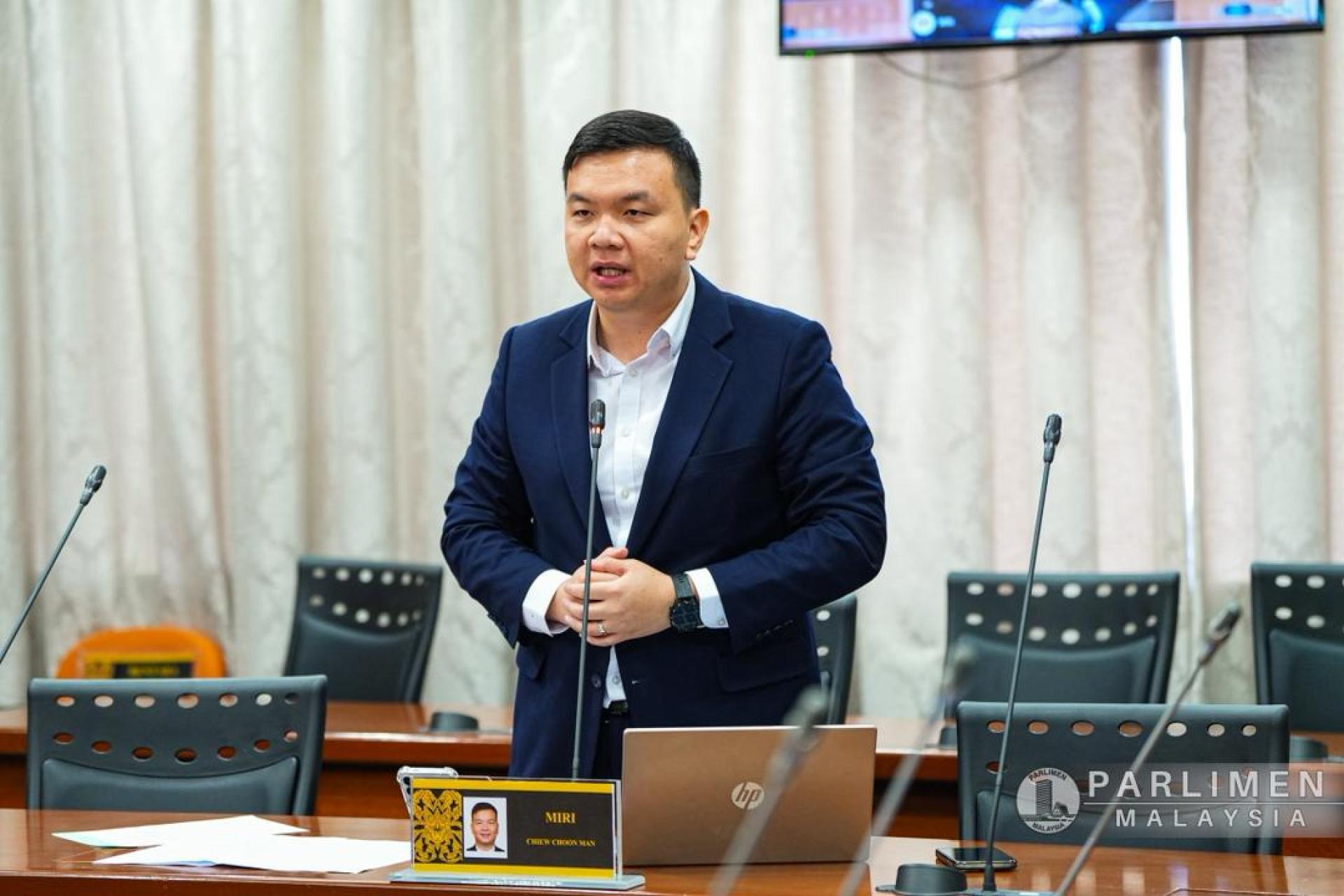 美里国会议员赵俊文上周在国会特别会议期间向政府提出多项建议。