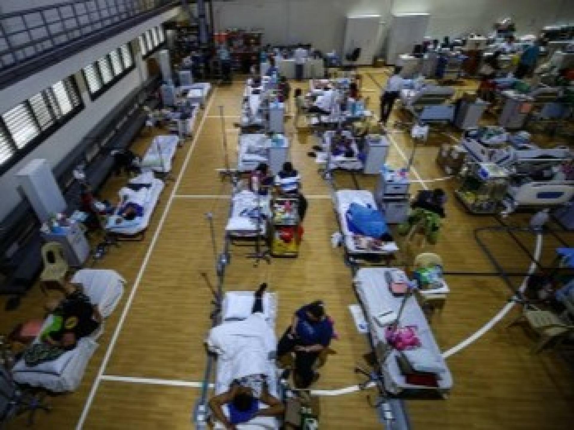 2025年8月8日，位于奎松市的国家肾脏与移植研究所将其健身房临时改造用于收治钩端螺旋体病患者。数据显示，该病病例数已从8月3日至9日期间的日均200例，显著下降至8月10日至14日的日均仅10例。