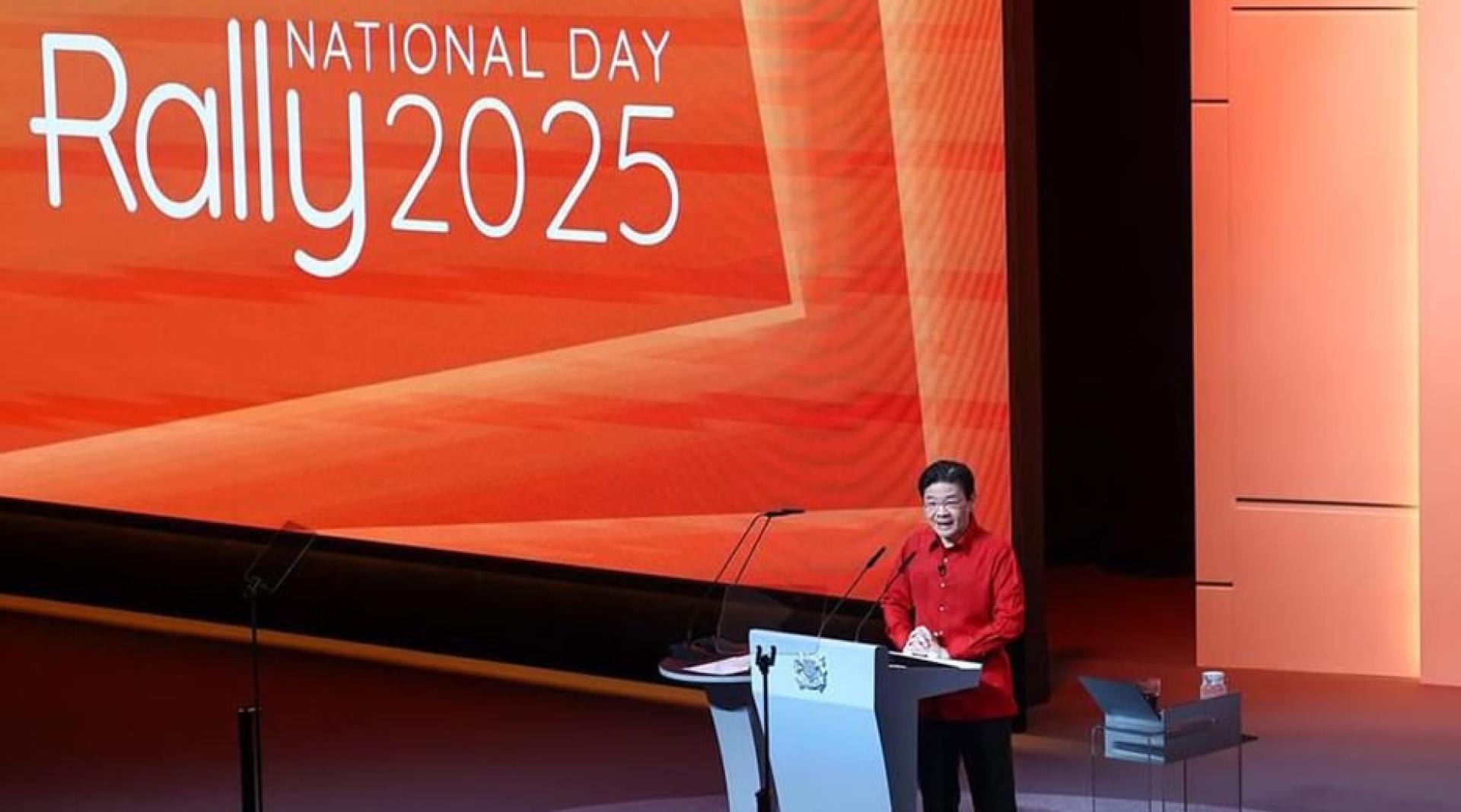 黄循财发表新一届政府的首场国庆群众大会演说。（图：联合早报）