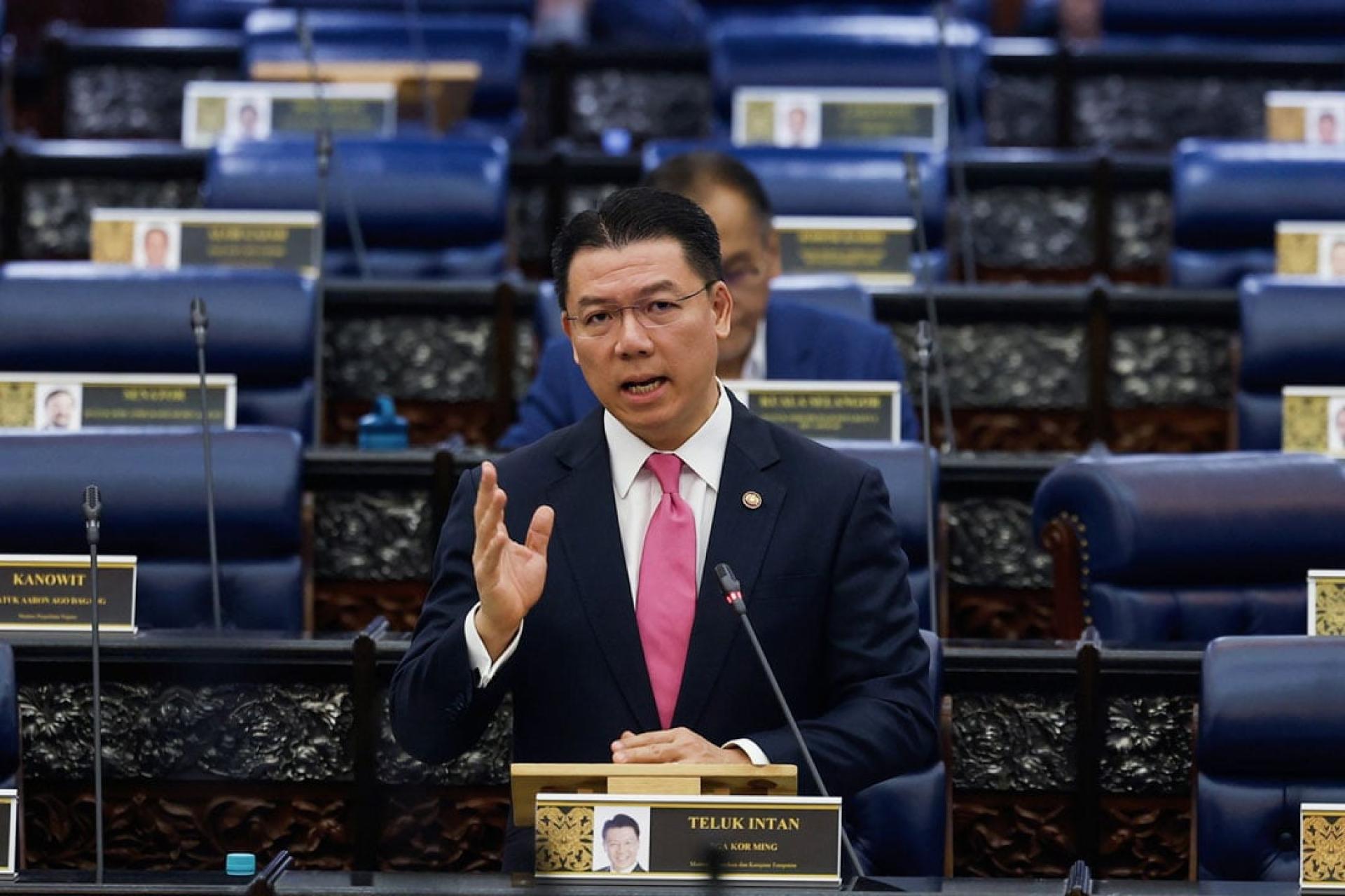 倪可敏表示，房政部推出Teduh系统，透明公布建筑发展商黑名单。