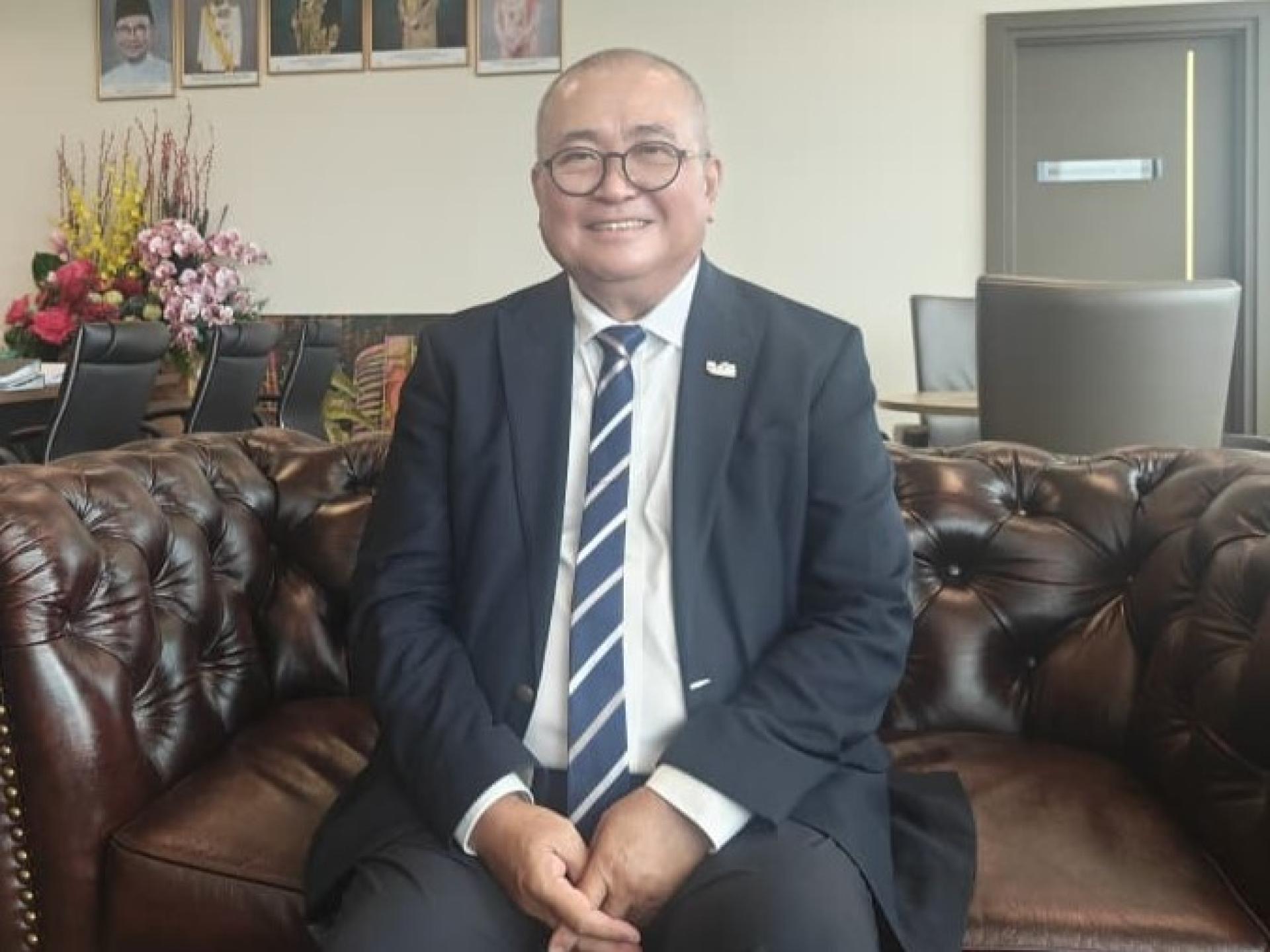 美里市长俞小珊提醒公众，仍有大量泊车罚单多年未清缴，已影响市政局提升公共服务与设施的工作进展。
