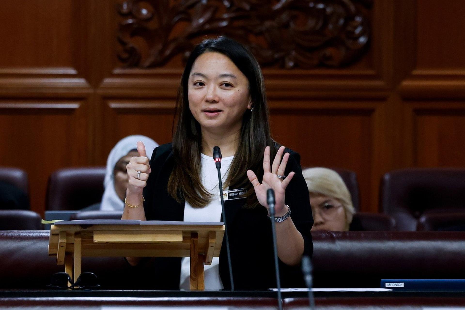 杨巧双强调，在ROY之下注册的所有青年组织，务必确保其党章遵守将从明年1月1日起生效的《2007年青年组织及青年发展法令》修正法令的规定。