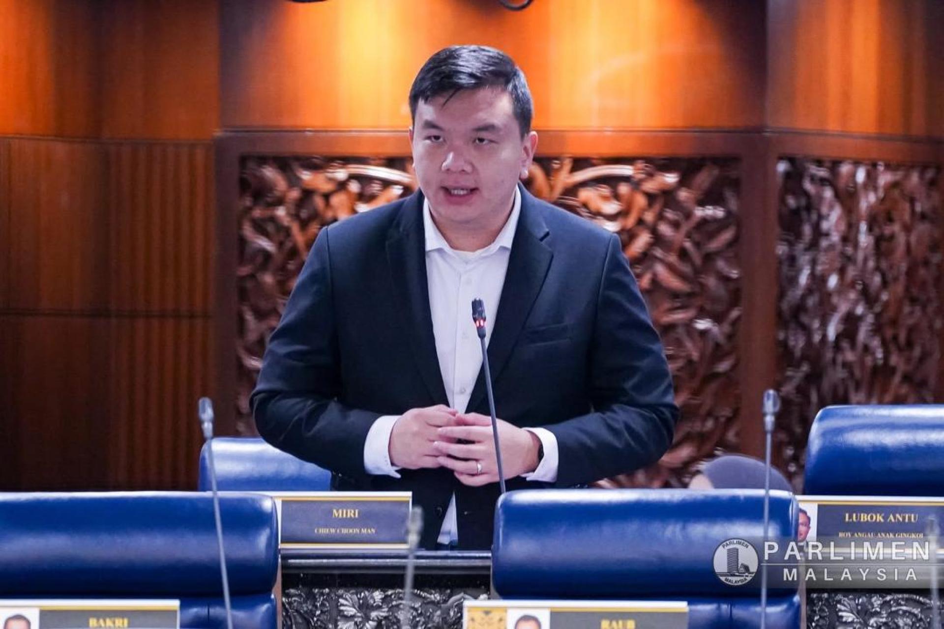 美里国会议员赵俊文日前在国会质询MOSTI时，要求确保沙巴与砂拉越，特别是美里，不被边缘化。