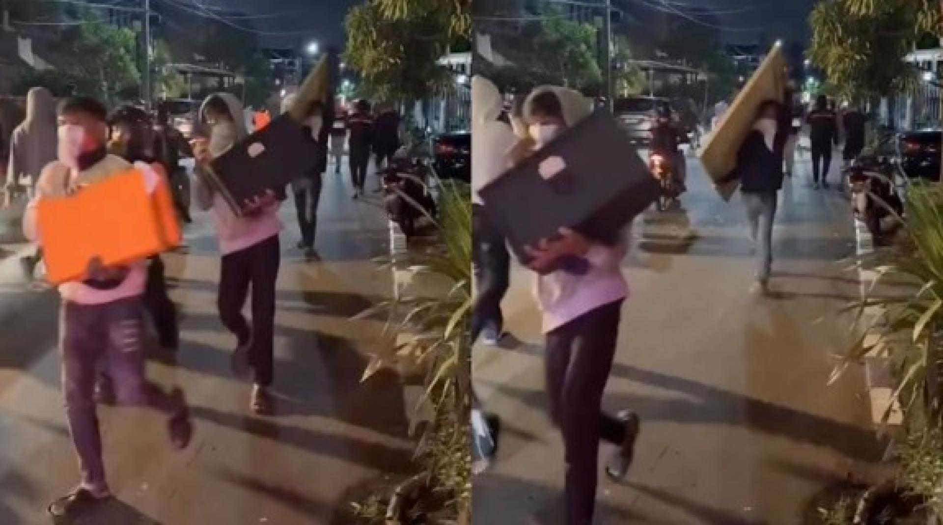 网上流传财政部长家中财物被拿走的画面。