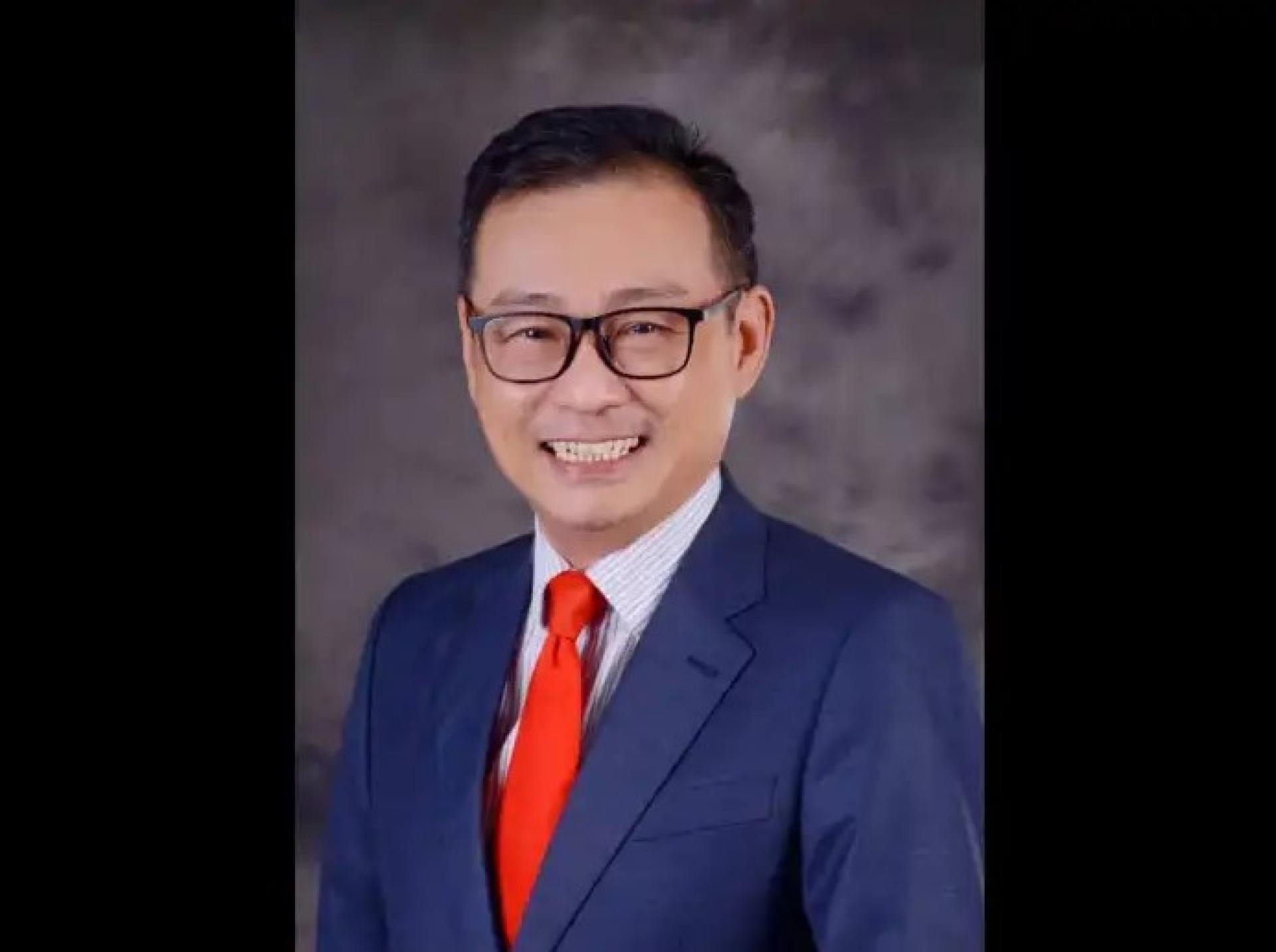 拿督沈坚石。