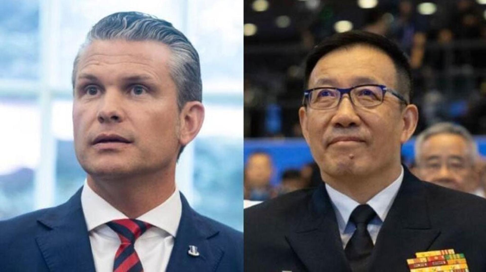 美国战争部长赫格塞思（左）与中国国防部长董军（右）进行视讯通话。（档案照）