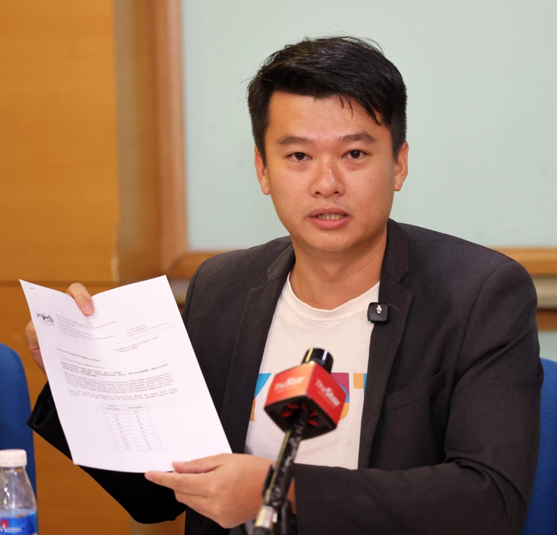 王祺翔挑战高教部和马来亚大学，公布SATU和UPU Online的招生数据和比例。