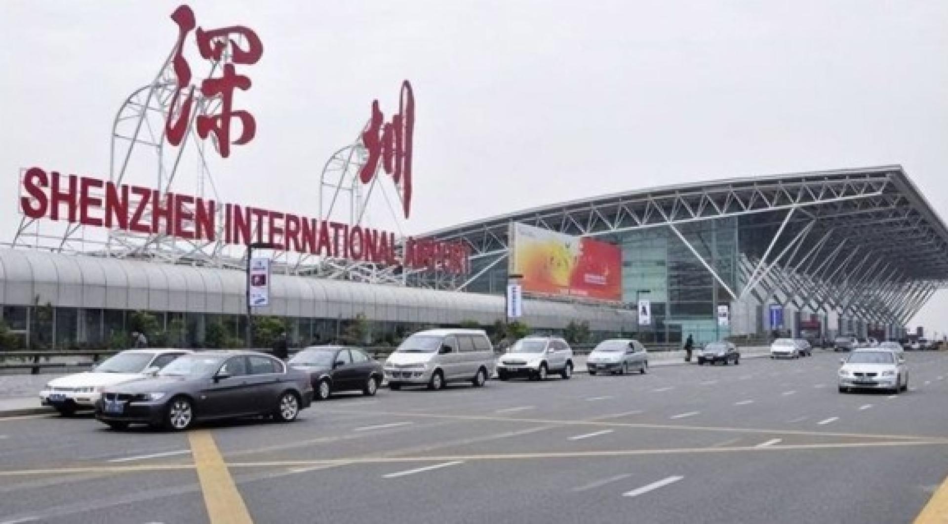 深圳机场宣布自24日晚8时起恢复航班执行。（档案照）