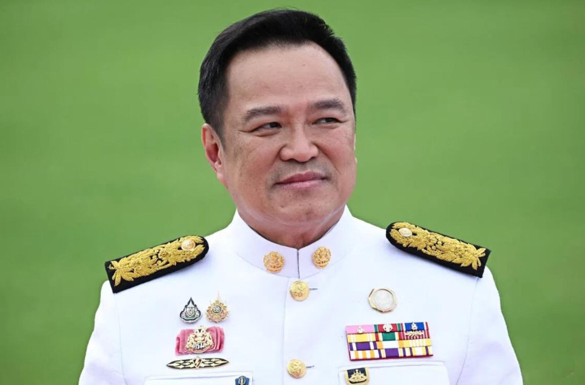 泰国首相阿努廷将于下周一（9月29日）向议会公布政策声明，政策重点会是解决民众经济生活问题和短期刺激经济。