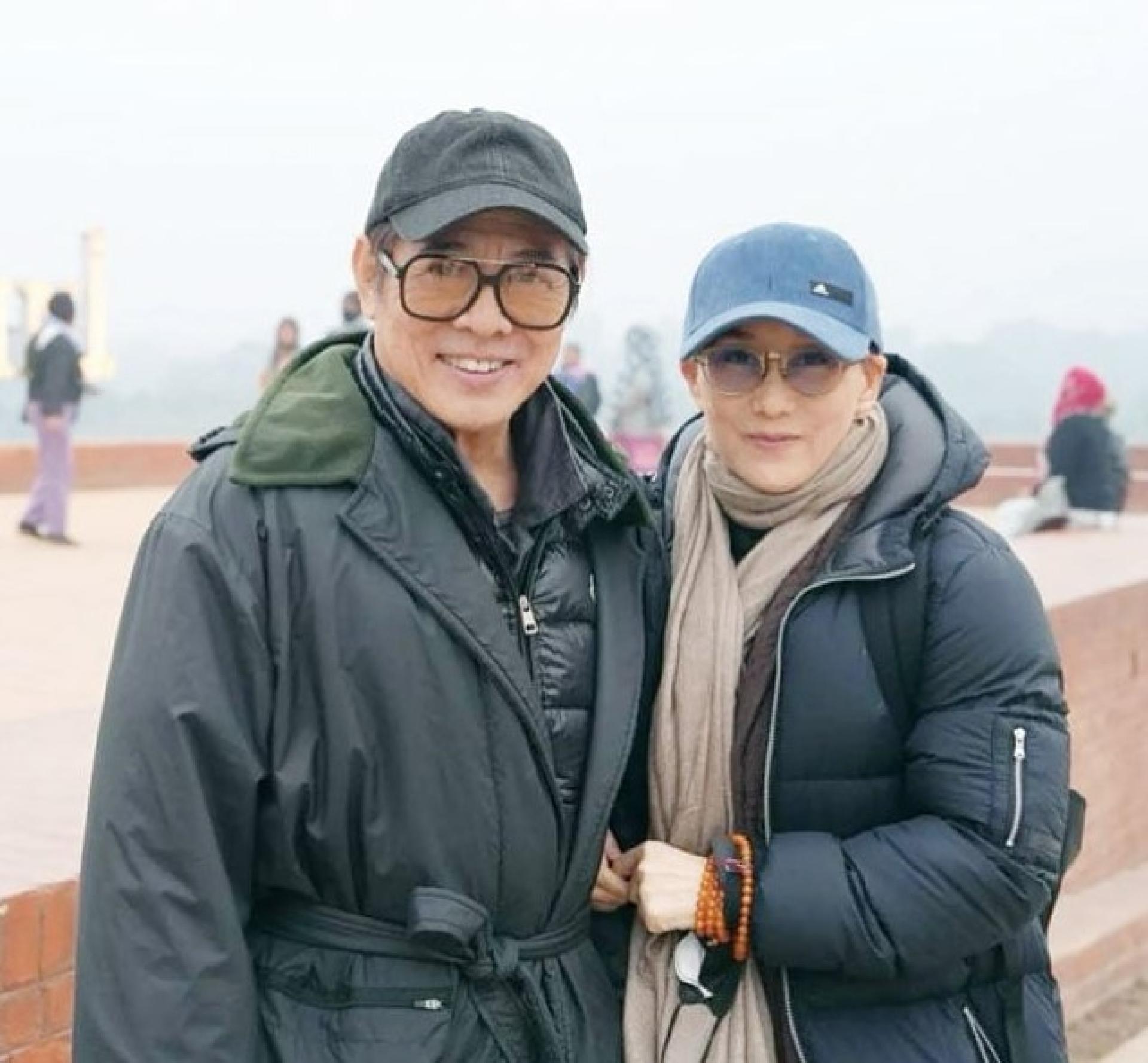 李连杰和利智经历生死的惊险时刻。