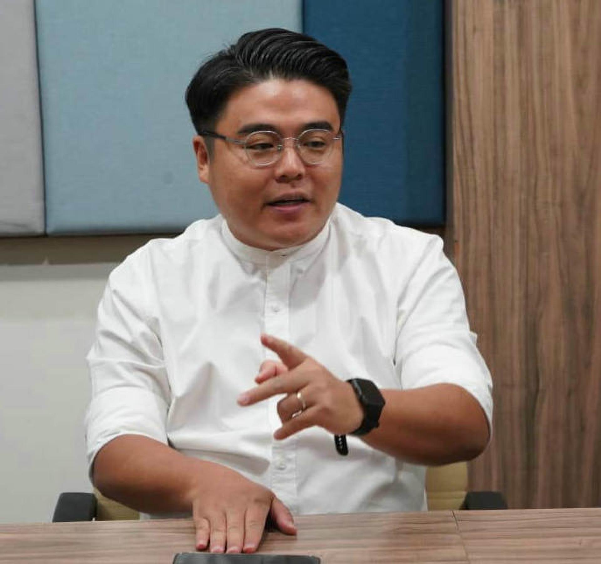 吴家良:伊党拒绝让路议席，民政彻底边缘化。