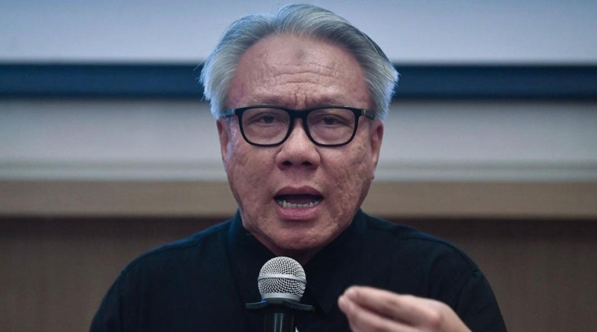 莫哈末阿占教授主张以理性对话维护和平，认为拒绝特朗普出席东盟峰会不符伊斯兰原则。