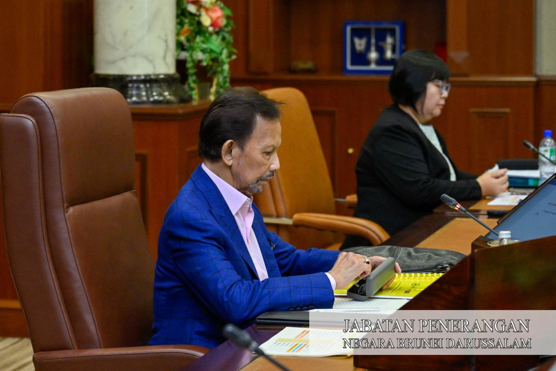 苏丹陛下主持会议