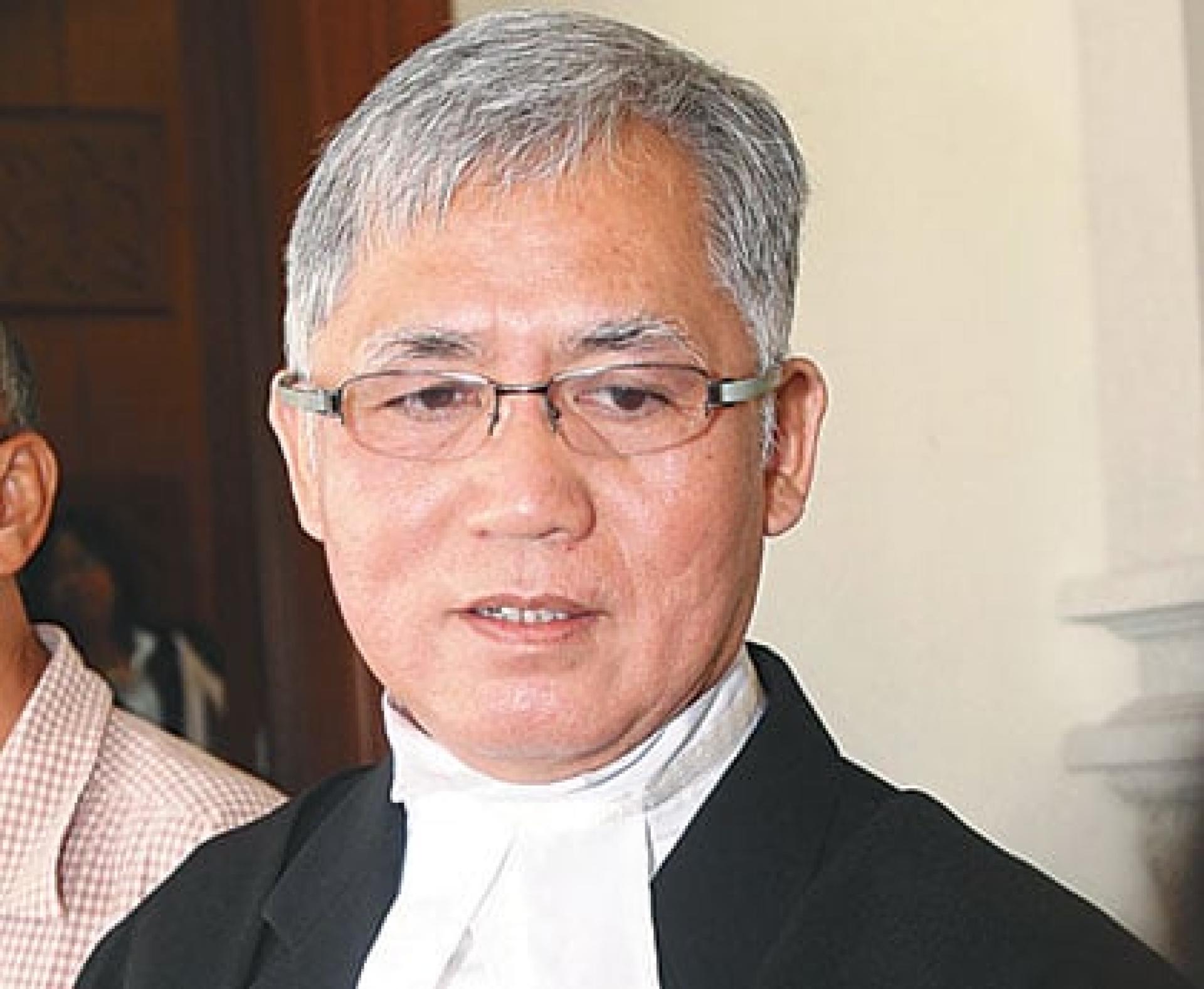 陈思源促内阁撤销官方宴会禁酒的不合理措施，以证明大马是一个没有宗教歧视的昌明国家。