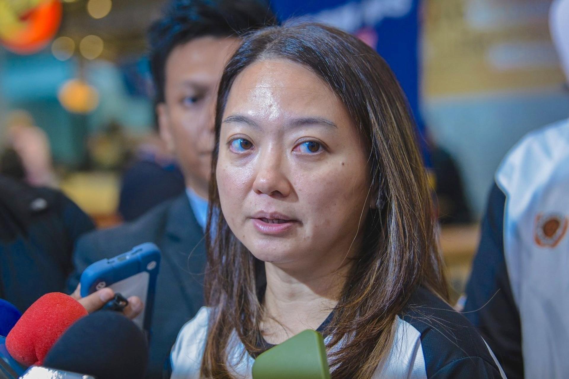 杨巧双对旧帖被翻出炒作一事澄清说，在内长赛夫丁领导下，国家政策已更重视儿童权益。