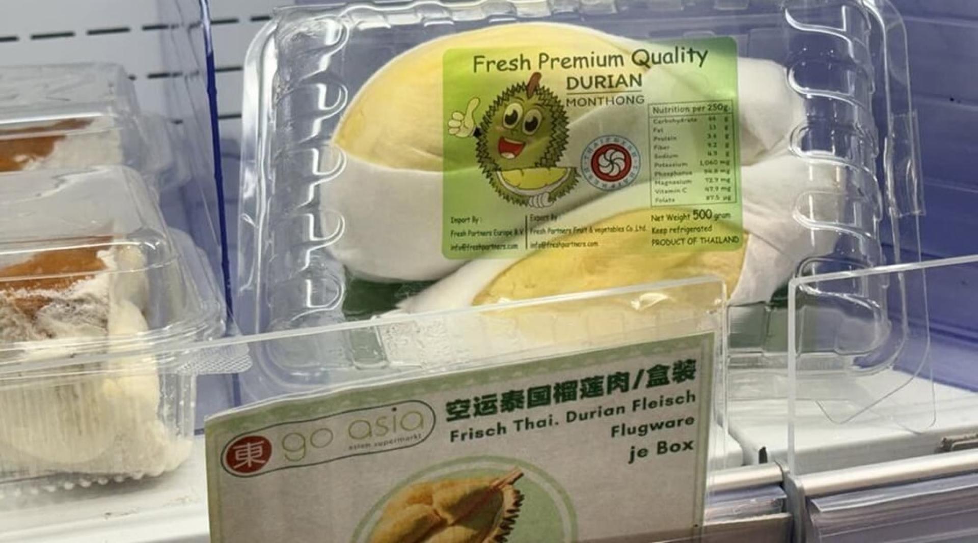 德国亚洲超市贩售泰国进口榴梿。