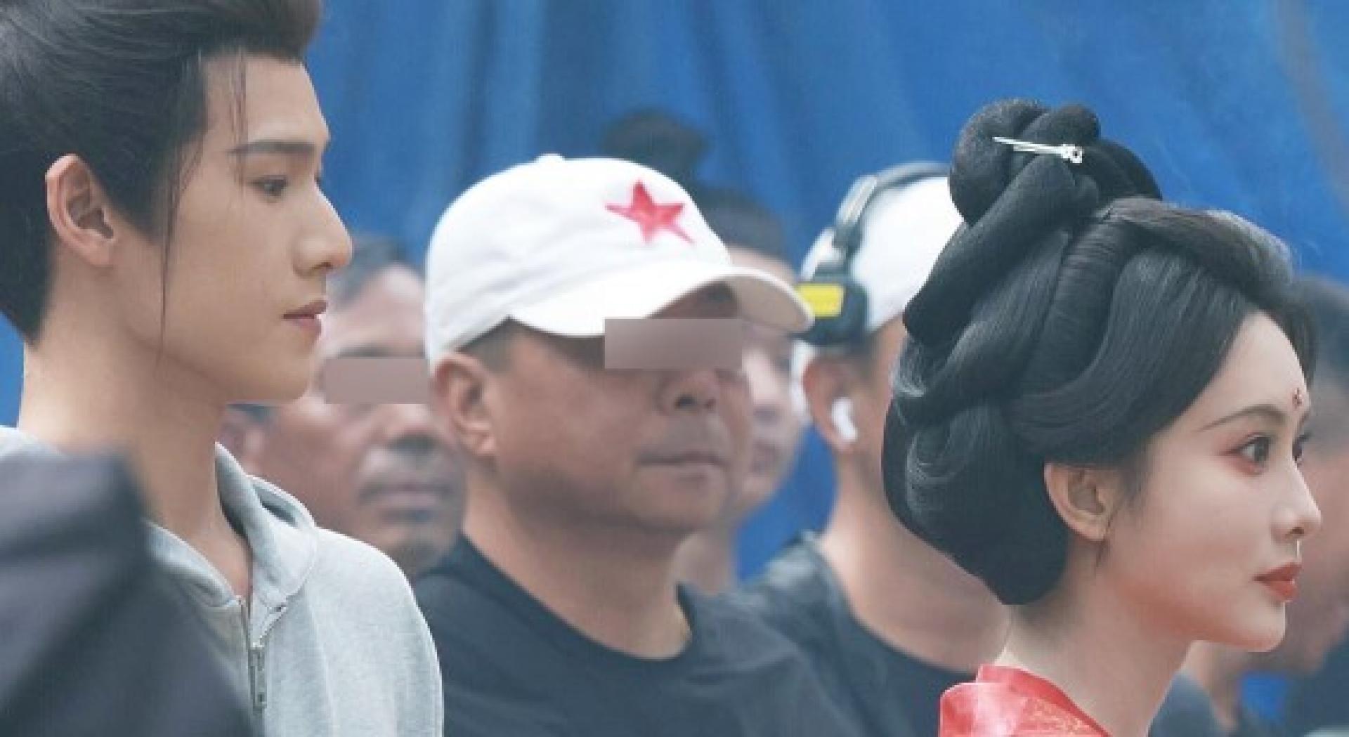 孟子义、李昀锐出席《尚公主》开机仪式。