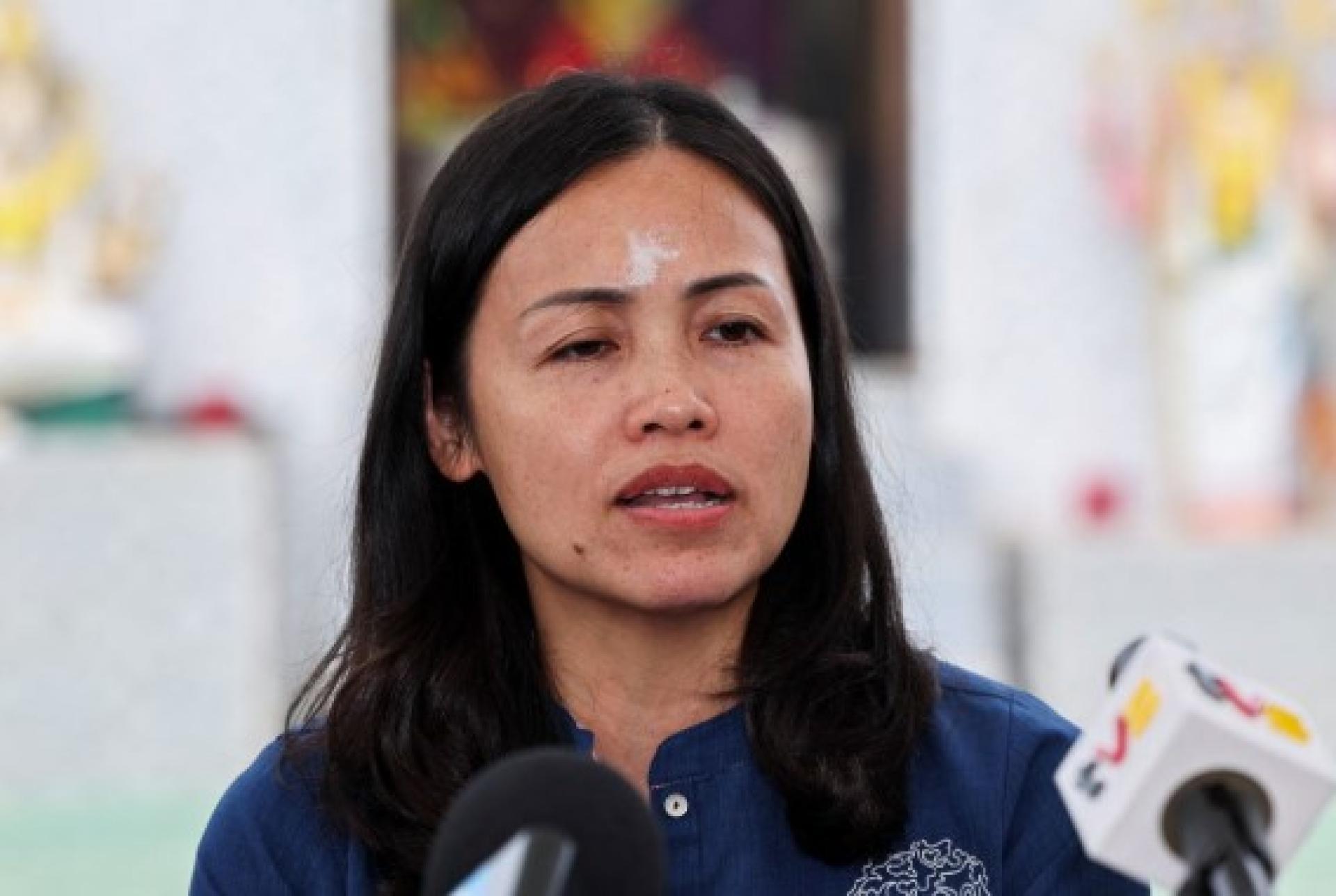 张念群：国家信息传播中心的主要项目之一是与电商平台合作，为有意成为电商的乡区企业家提供培训。