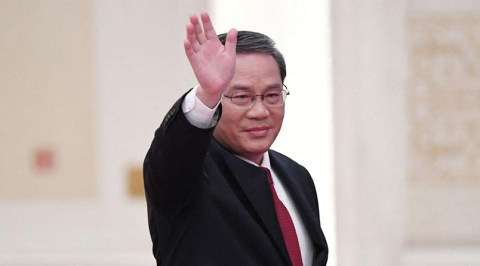 中国国务院总理李强今次访问新加坡，主要是庆祝中新两国建交35周年。