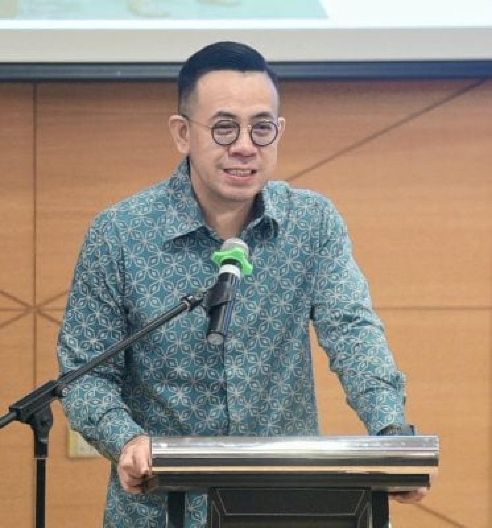 沈志强鼓励零工工作者成立协会，塑造平等对话力量。