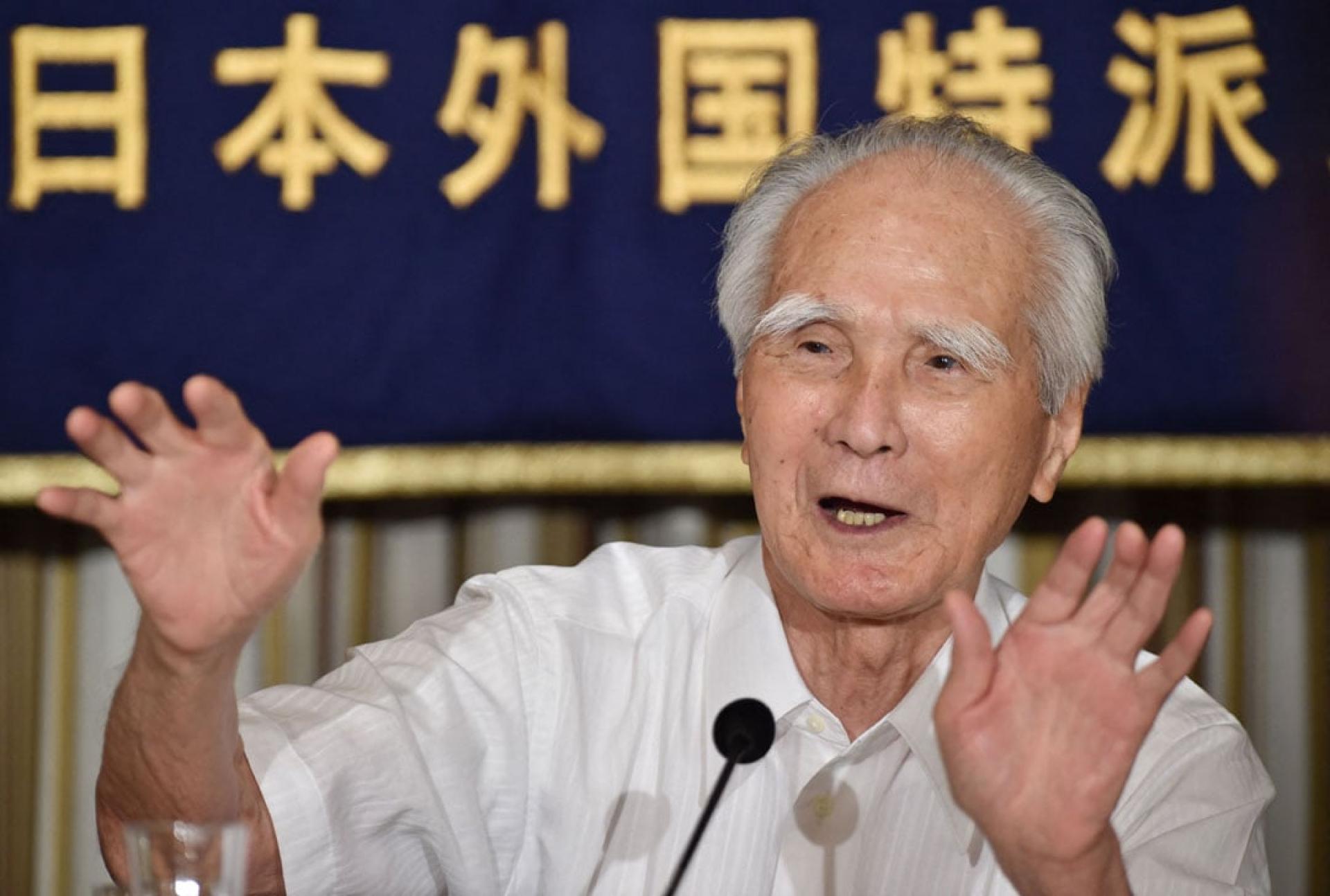村山富市于1994年出任首相。图摄于2015年。