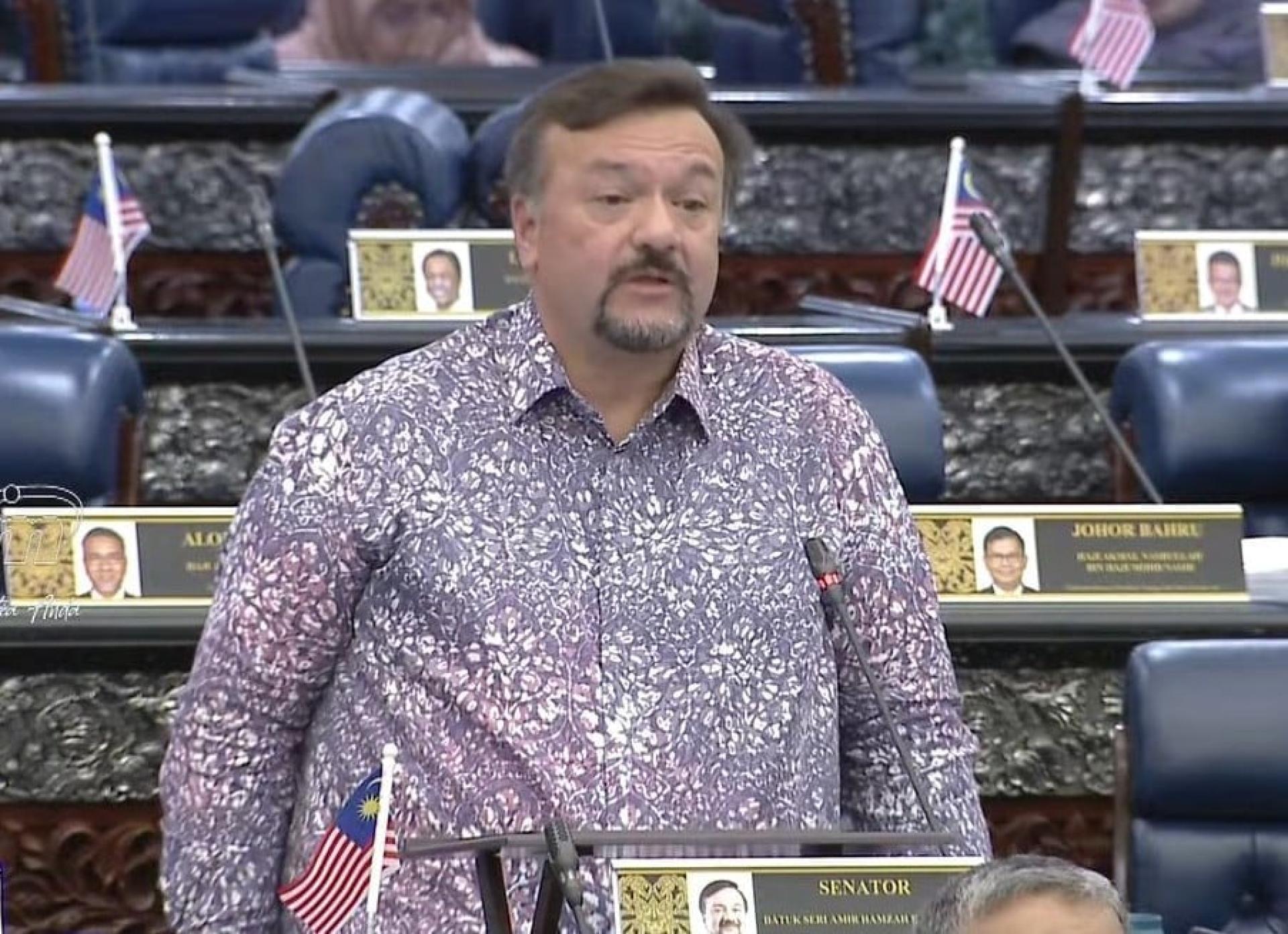 阿米尔韩沙:PADU是财政部在推行RON95针对性补贴时,其中一个验证及参考数据的数据库。 阿米尔韩沙:PADU是财政部在推行RON95针对性补贴时,其中一个验证及参考数据的数据库。 阿米尔韩沙:PADU是财政部在推行RON95针对性补贴时,其中一个验证及参考数据的数据库。