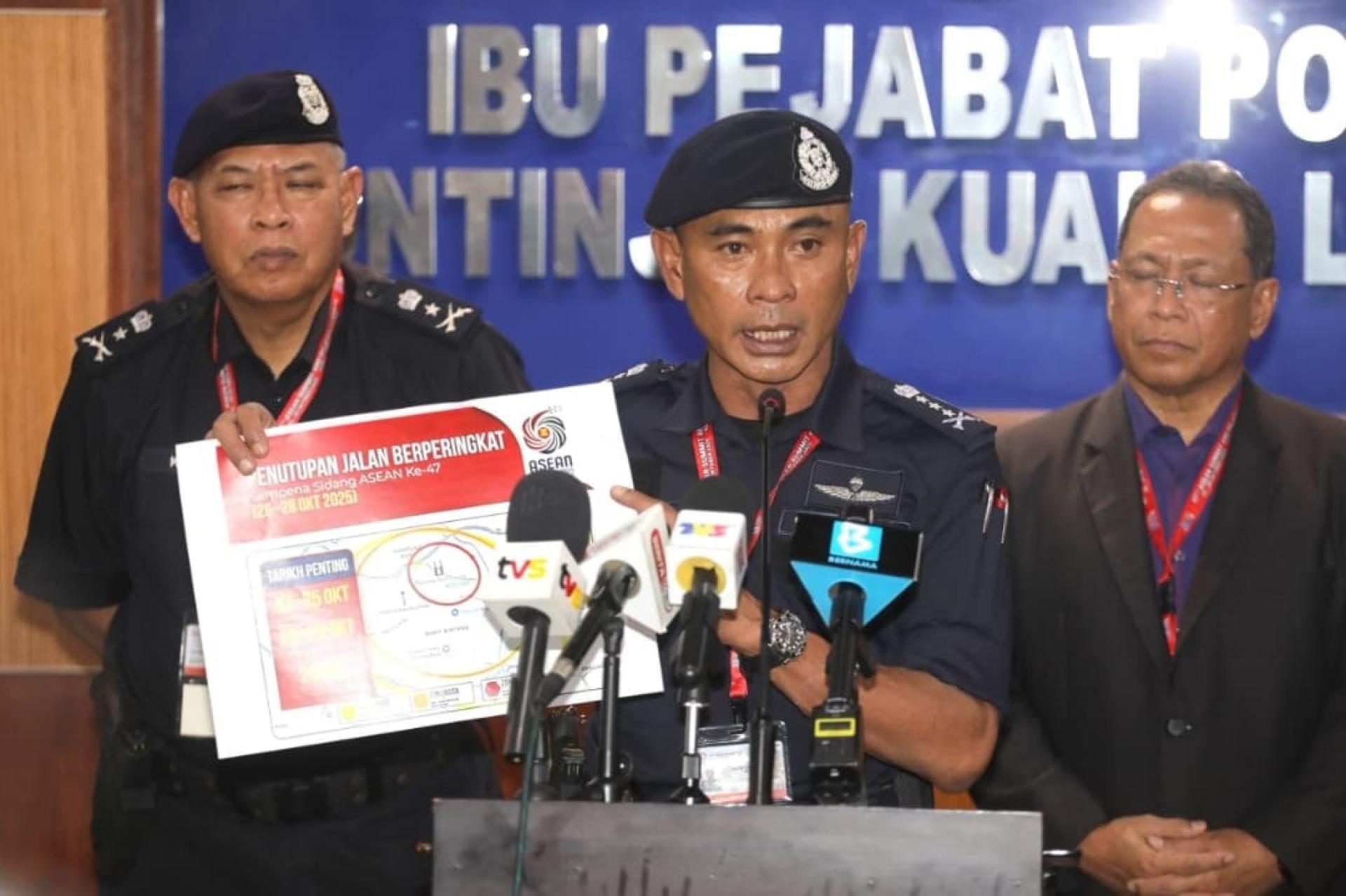 法迪尔强调,集会地点靠近警方列为“红色区域”仅50米,因此不建议任何举办集会。