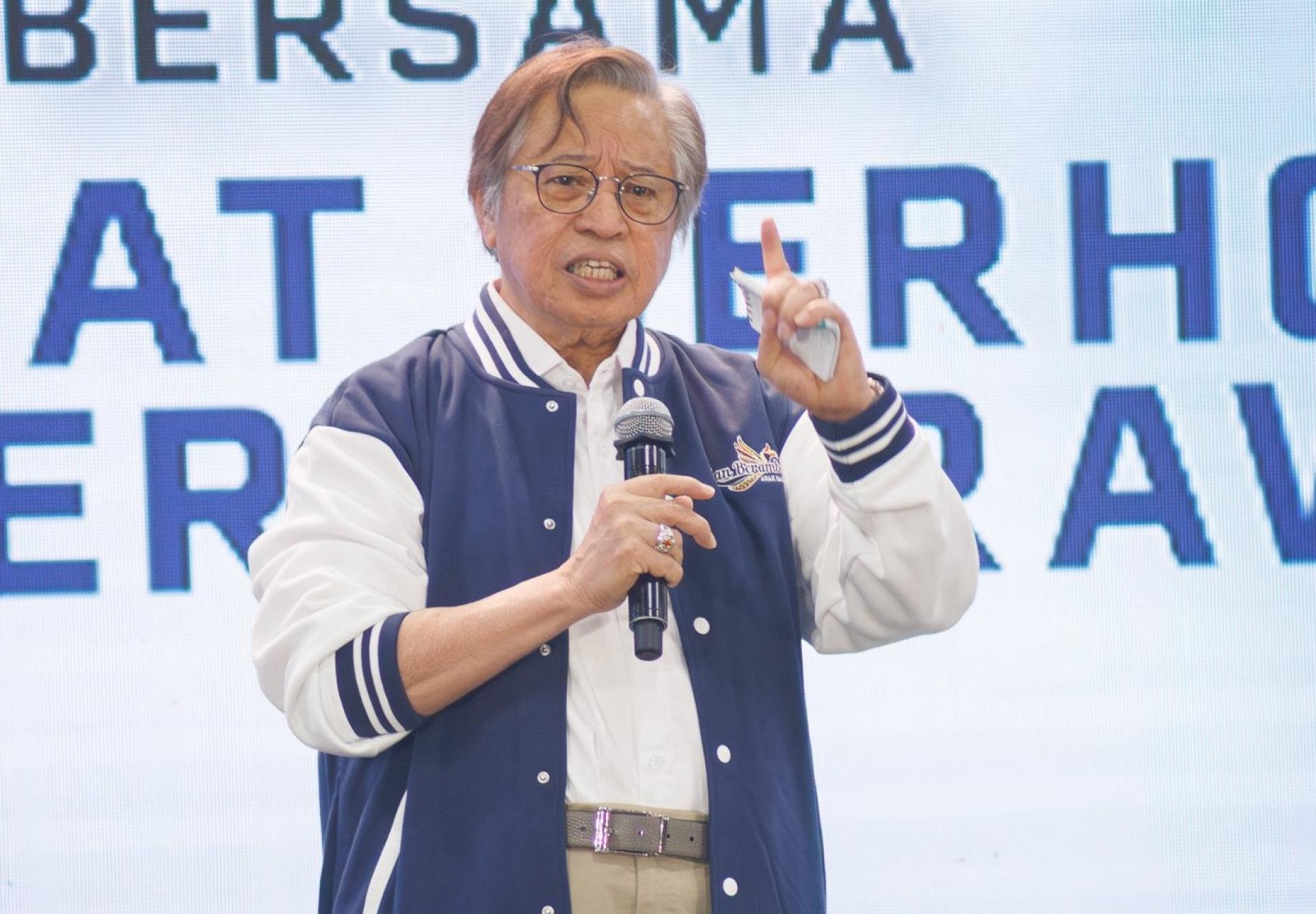 砂总理阿邦佐哈里相信砂拉越能走得更远。