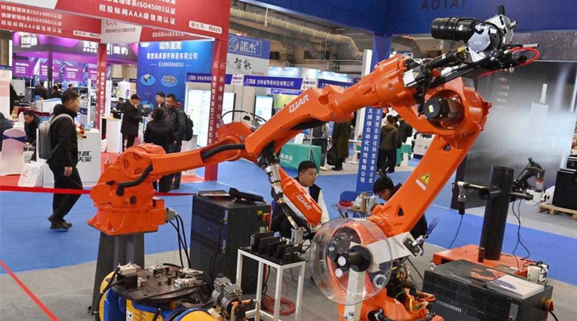 第8届中国国际进口博览会将于11月5日至10日登场。(中新社档案照)