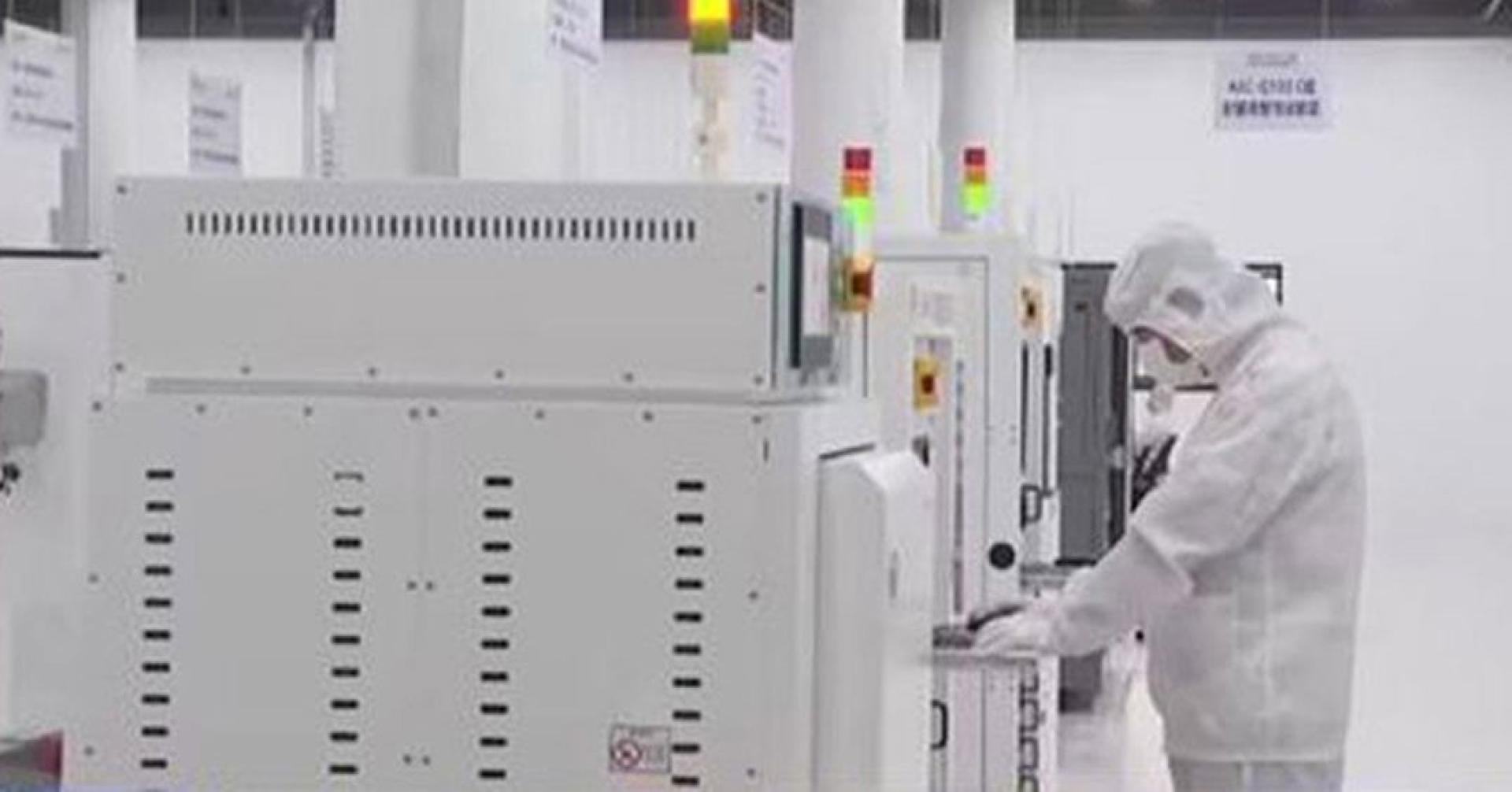 中国首个国家级汽车晶片标准验证服务平台于28日在深圳投入使用。