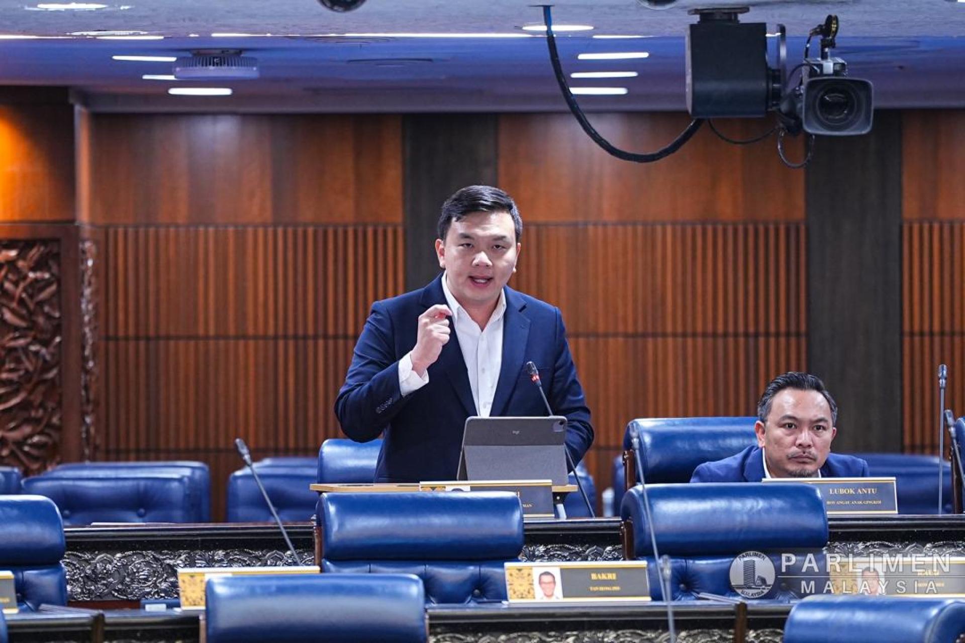 美里国会议员赵俊文。