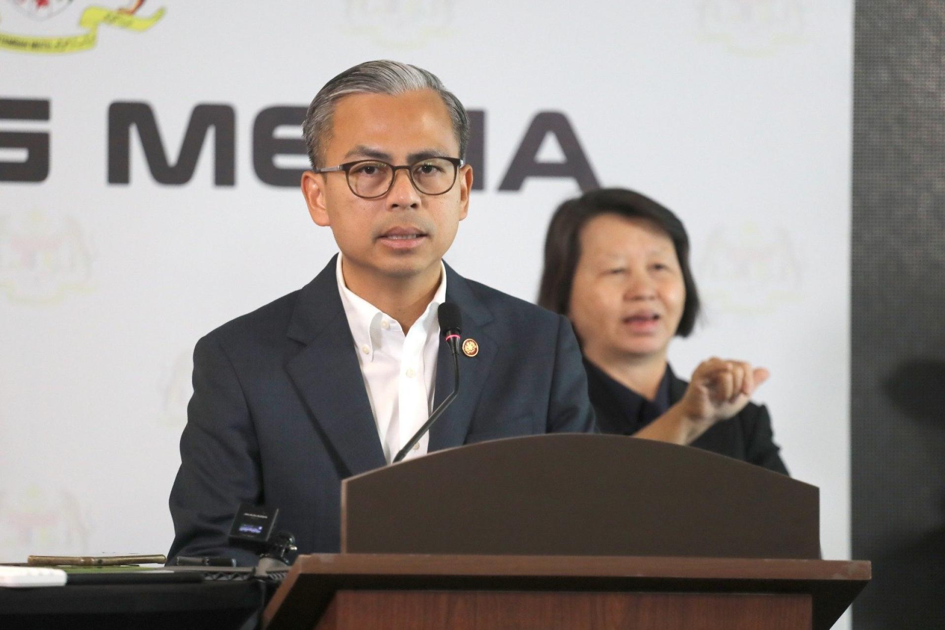 法米：政府未强制线上游戏平台申请执照。但已研究监管方案。