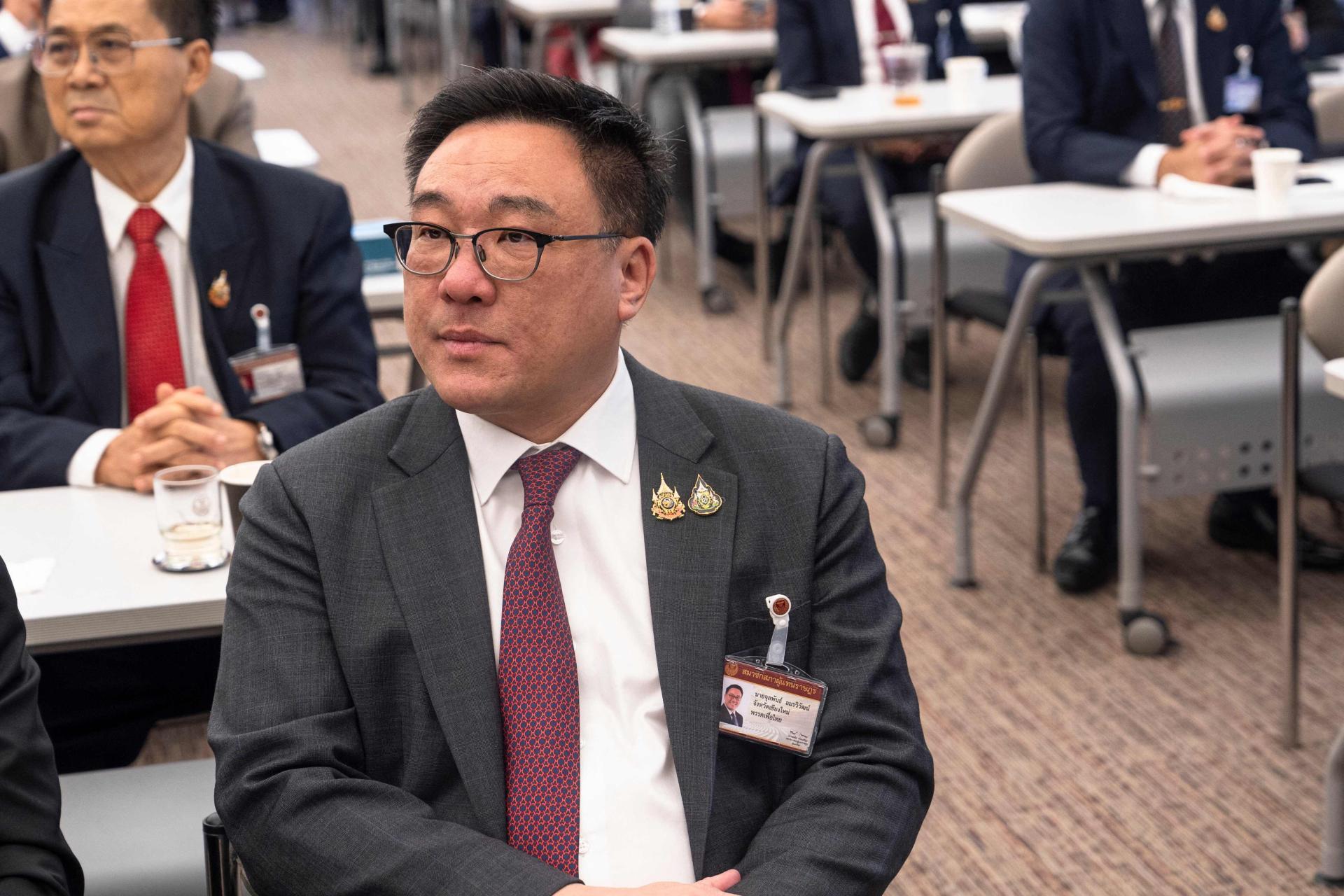 朱拉潘是清迈府议员，此前是为泰党新任党魁的热门人选之一。