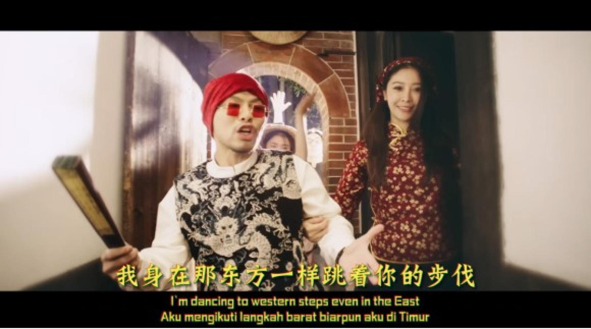 黄明志的《中国痛》找来谢侑芯当MV女主角。