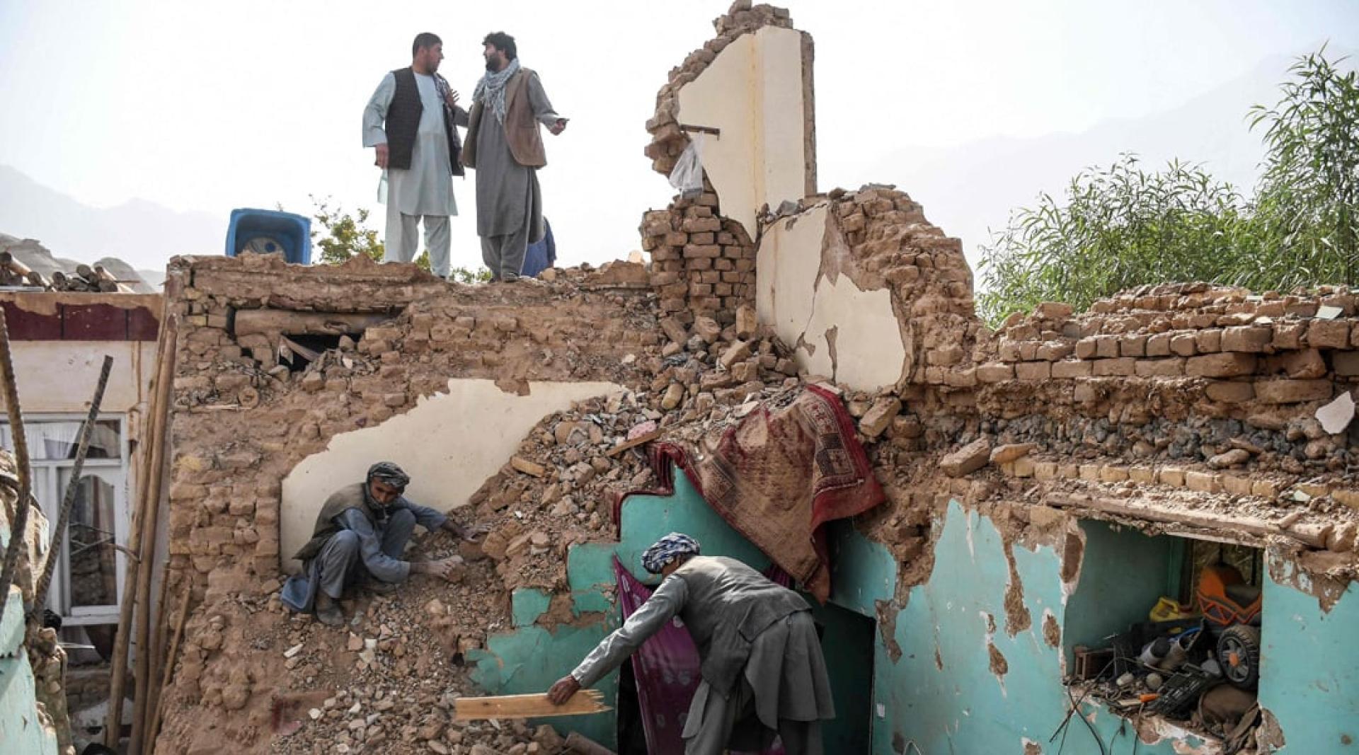 地震导致不少房屋受损。