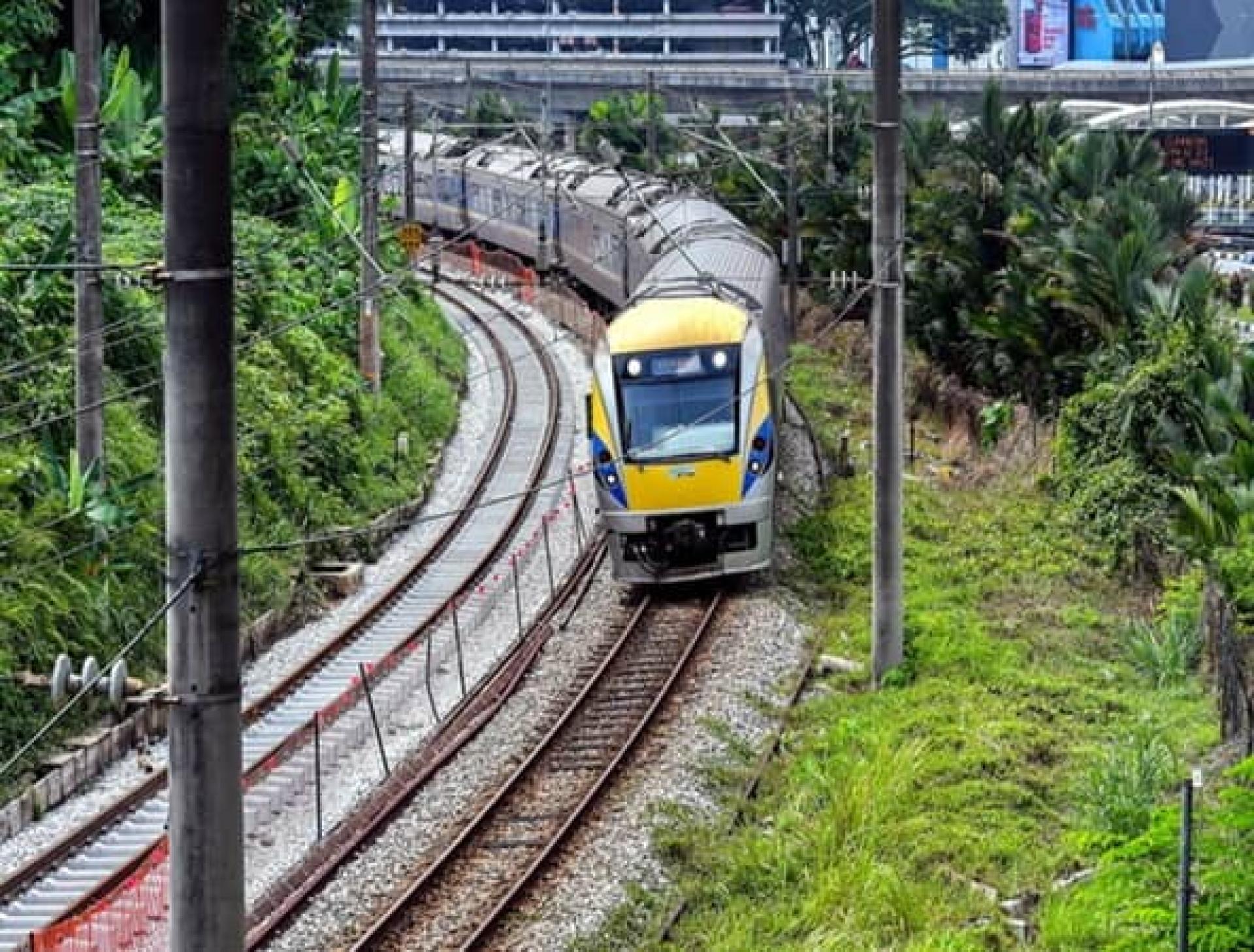 电动火车服务已经在今早6时起恢复正常运作。