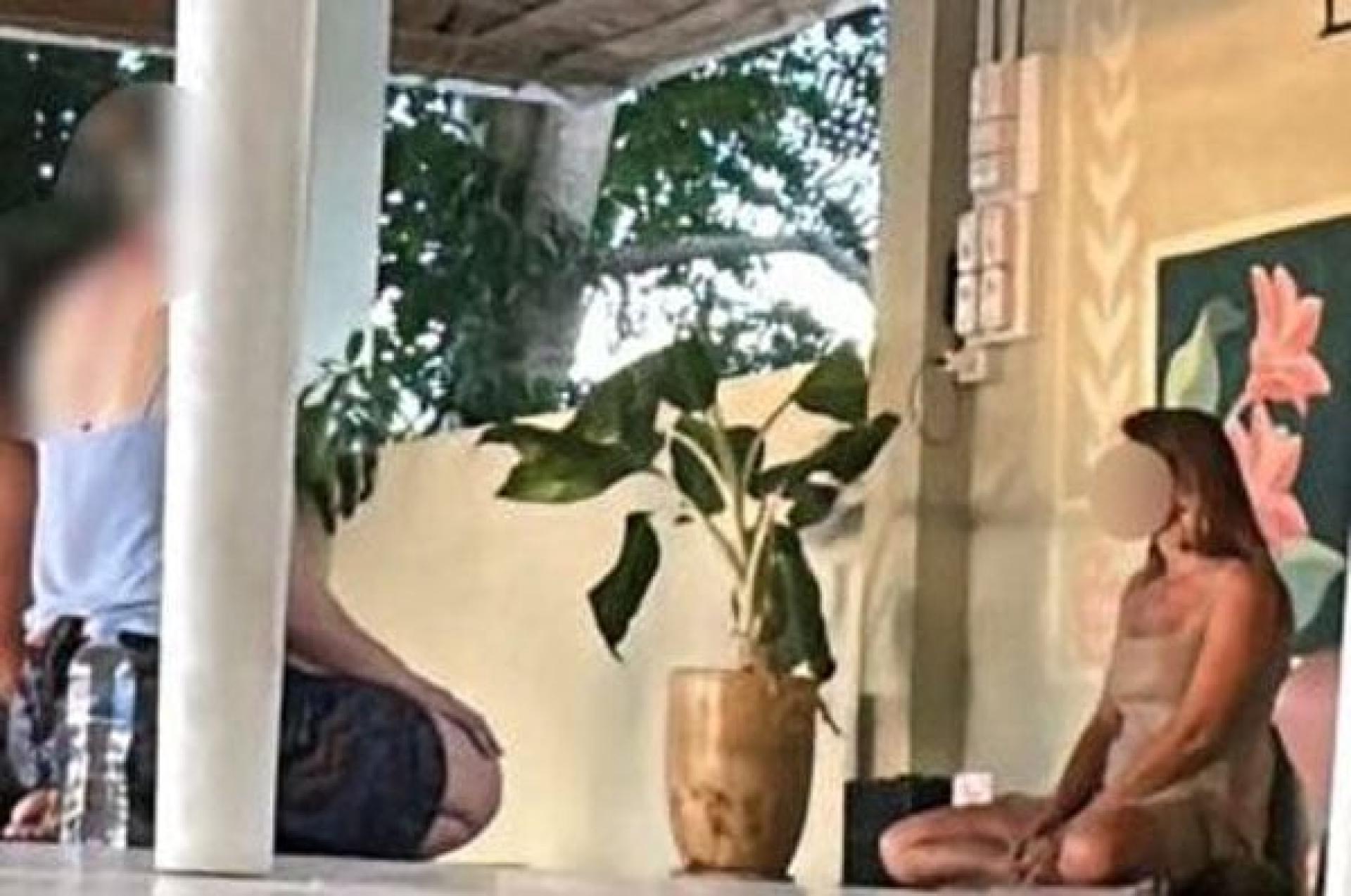 警方初步指控玛利亚涉嫌“在泰国从事超出许可的工作”。