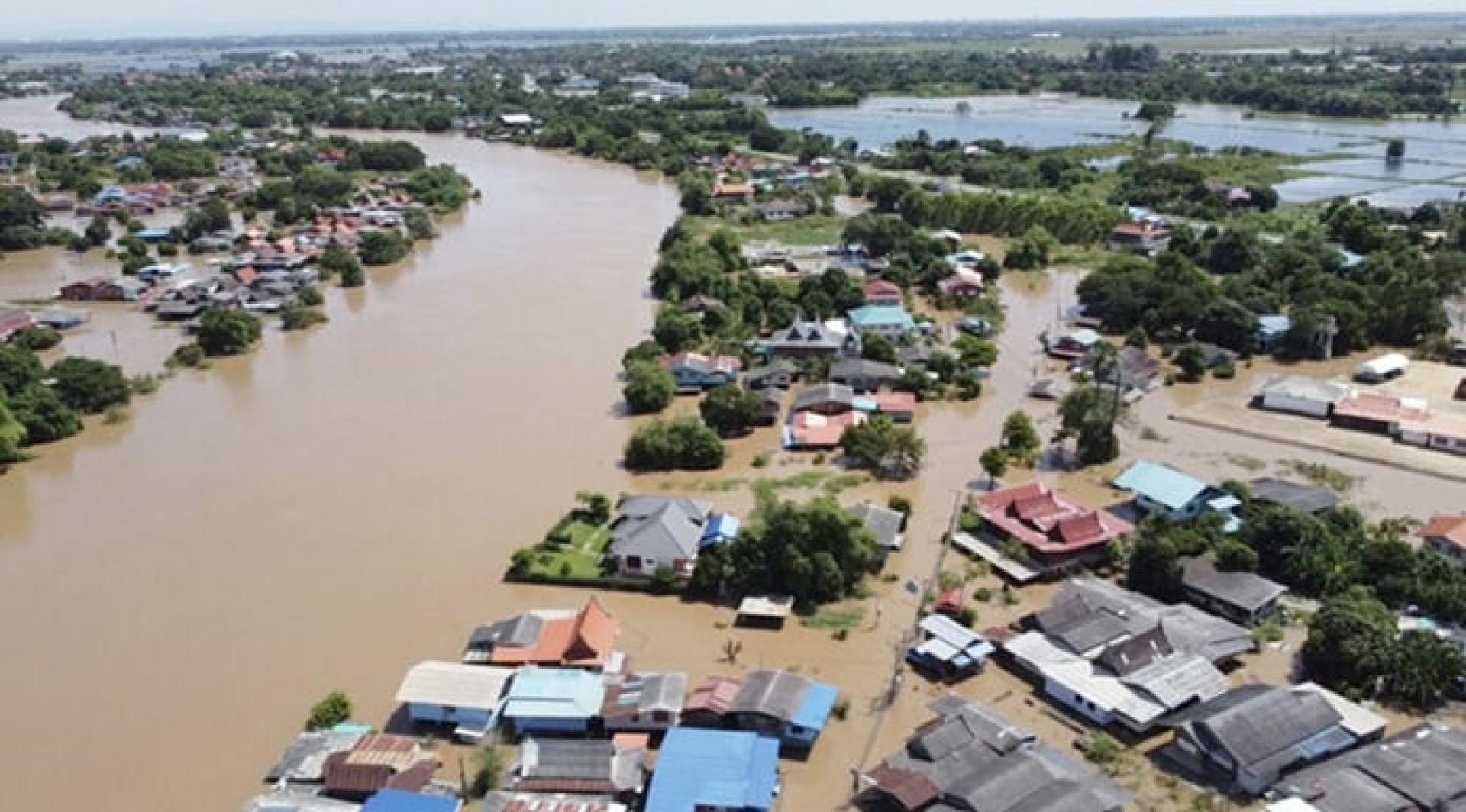 超过3000个村庄、47万余人受严重洪灾影响。（图：Khaosod）