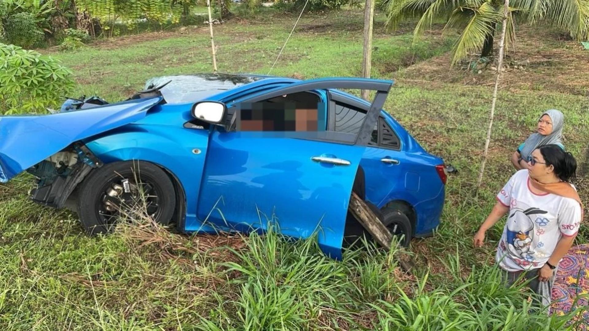 这起车祸于早上约6时45分发生，涉及一辆由男子驾驶的丰田Vios，以及一辆载有4人的第二国产Bezza轿车（包括1名男子及3名女子）。